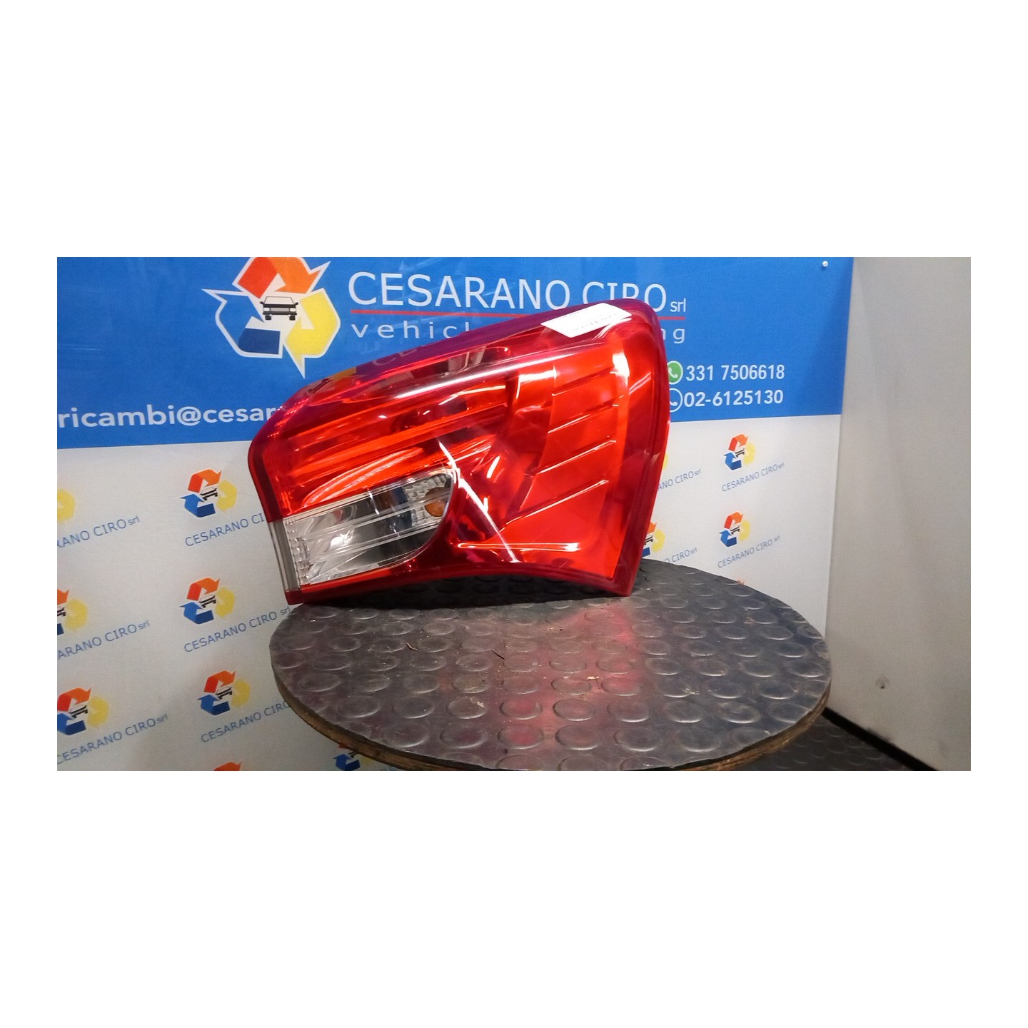 FANALE POST. PARTE EST. DX. 108 HYUNDAI IX20 (10/10-09/15) G4FA 924021K000