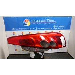 FANALE POST. DX. 128 FORD FIESTA (CBK) (03/02-12/05) FUJA 1324563