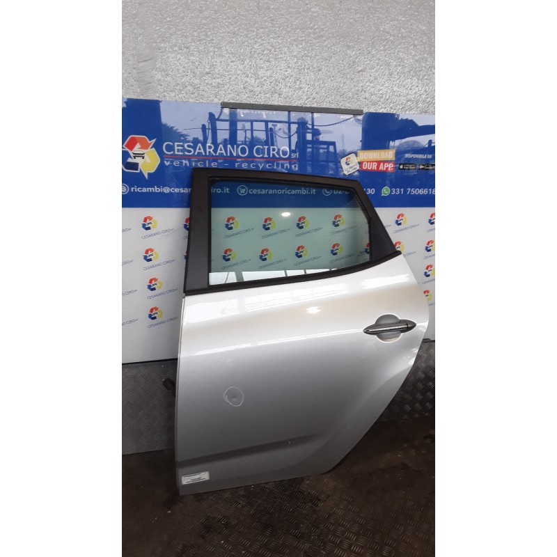PORTA POST. SX. 072 HYUNDAI IX20 (10/10-09/15) G4FA 770031K000
