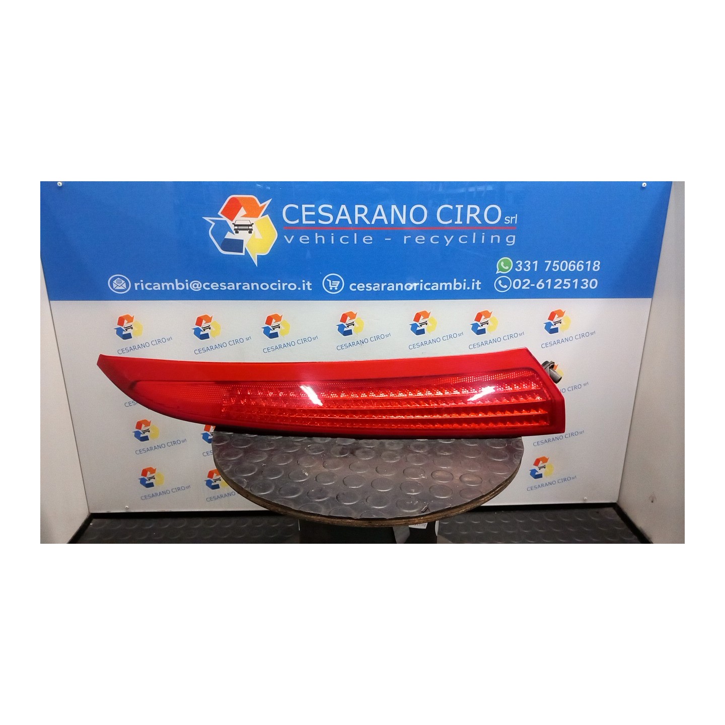 FANALE POST. PARTE SUP. DX. 079 VOLVO XC90 (08/02-05/12) D5244T4 30678221