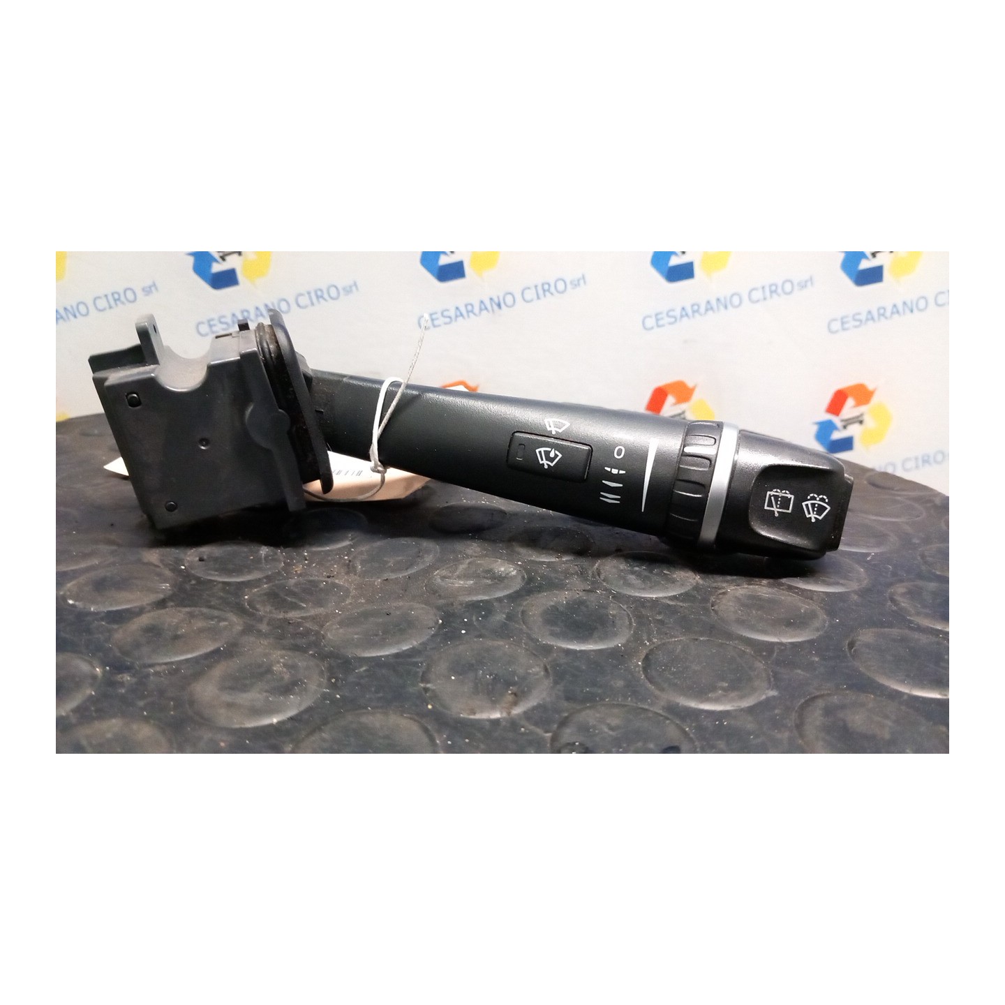 BLOCCO COMANDI TERGICRISTALLI 082 VOLVO XC90 (08/02-05/12) D5244T4 30798590
