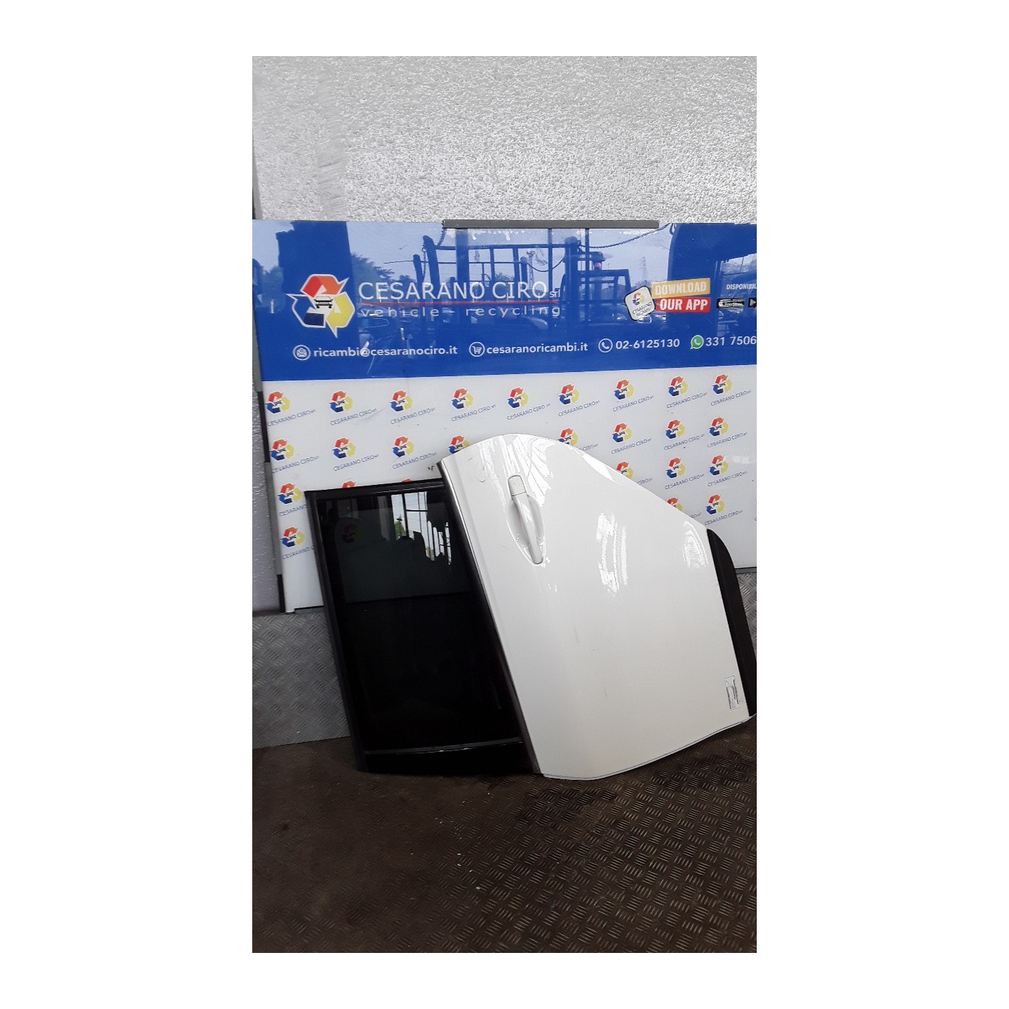 PORTA POST. SX. 141 PEUGEOT 2008 (03/13-05/16) HM01 9802969780