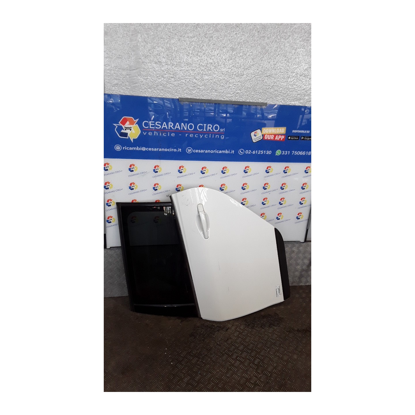 PORTA POST. SX. 141 PEUGEOT 2008 (03/13-05/16) HM01 9802969780