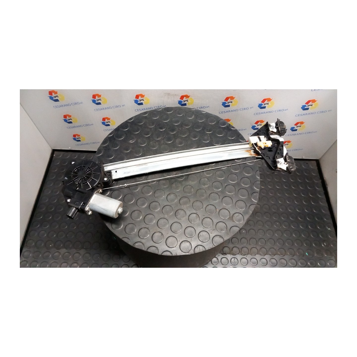 ALZACRISTALLO ELETTR. PORTA POST. C/MOTORINO DX. 120 HONDA JAZZ 2A SERIE (10/08-) L13Z2 72710TF0003