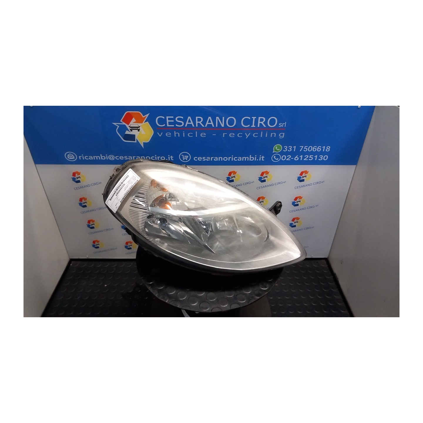 PROIETTORE DX. 031 LANCIA YPSILON (TE) (06/03-09/06) 188A4000 51774225