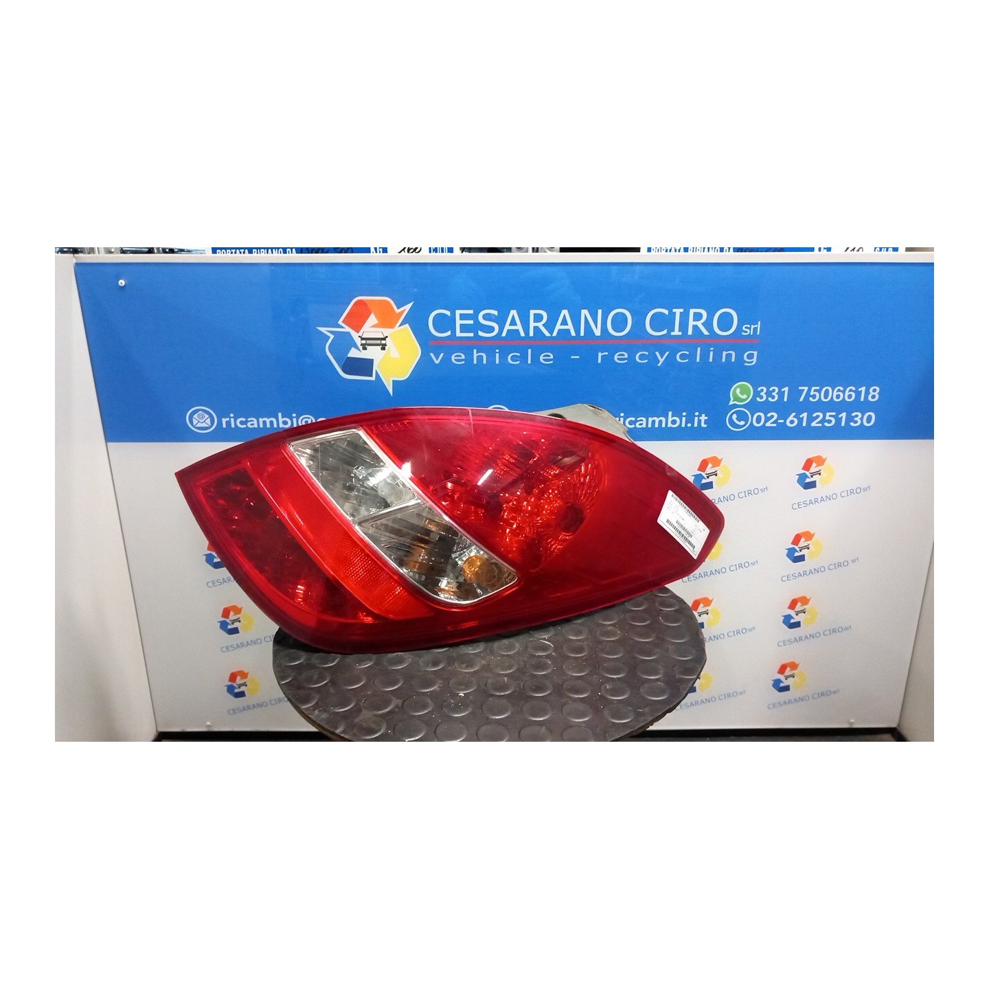 FANALE POST. DX. 015 HYUNDAI I20 (01/09-) D4FC 924201J000