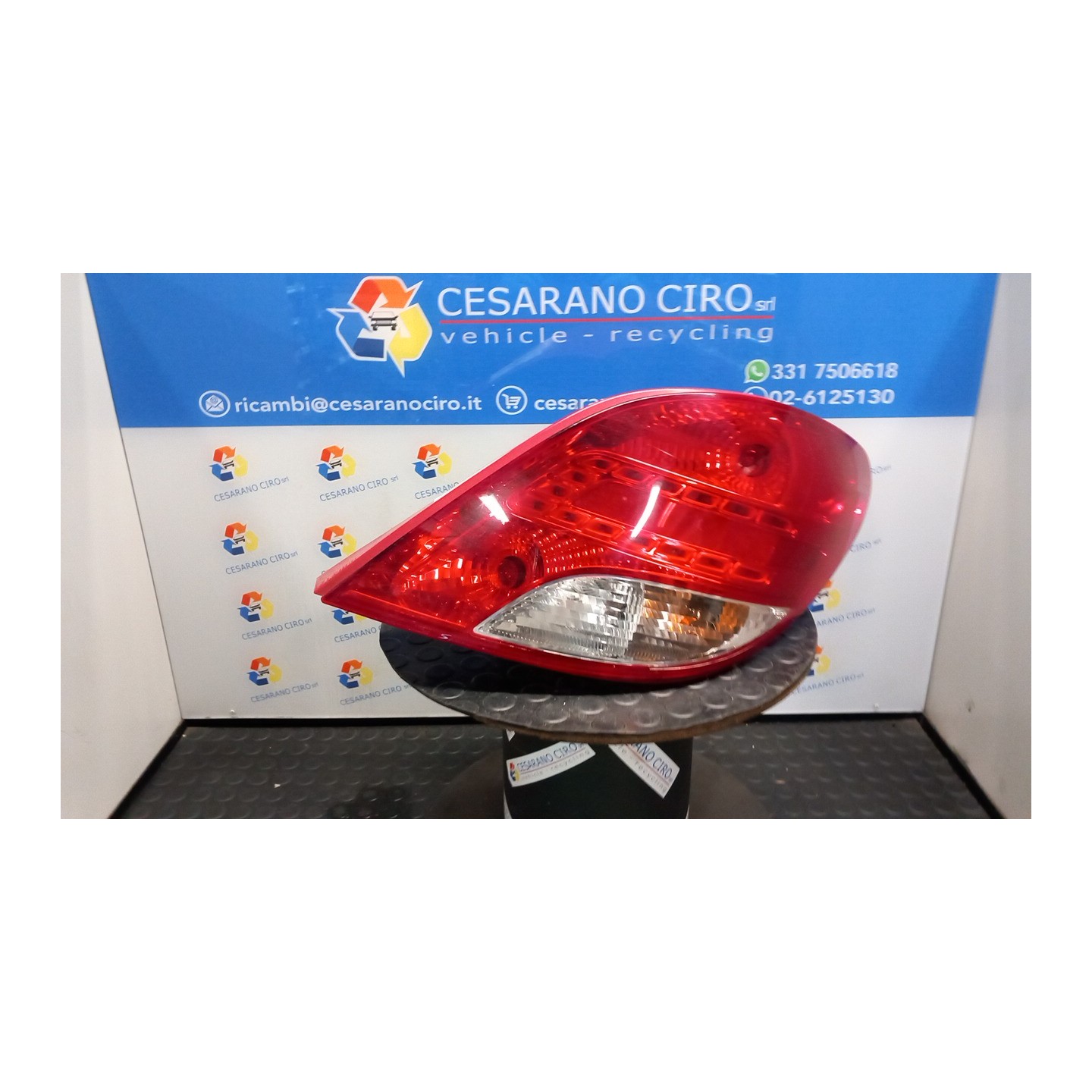 FANALE POST. DX. 068 PEUGEOT 207 (06/09-) 8HR 6351HQ