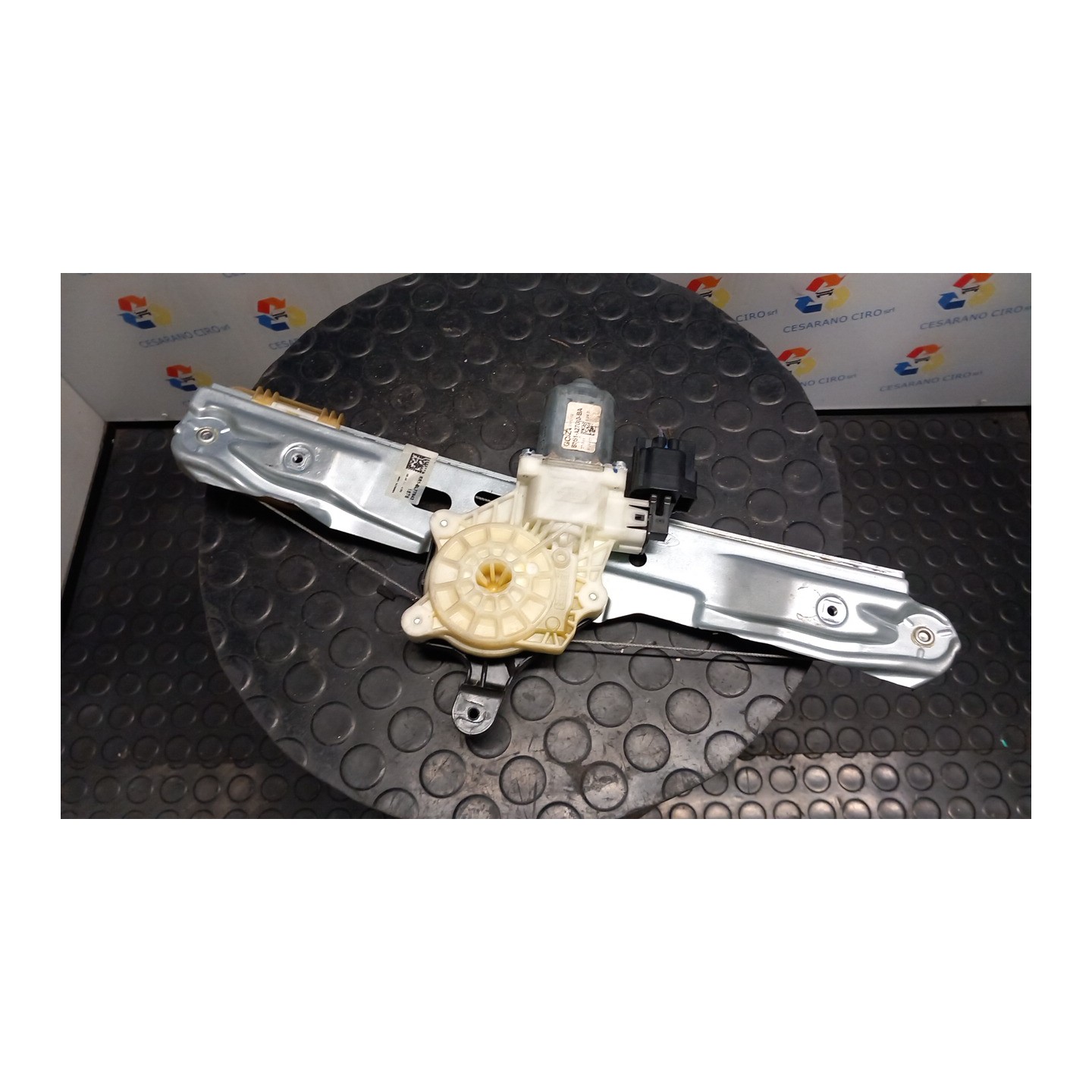 ALZACRISTALLO ELETTR. PORTA POST. C/MOTORINO DX. 145 FORD FOCUS (CB8) (02/11-11/15-) T1DB 5118330