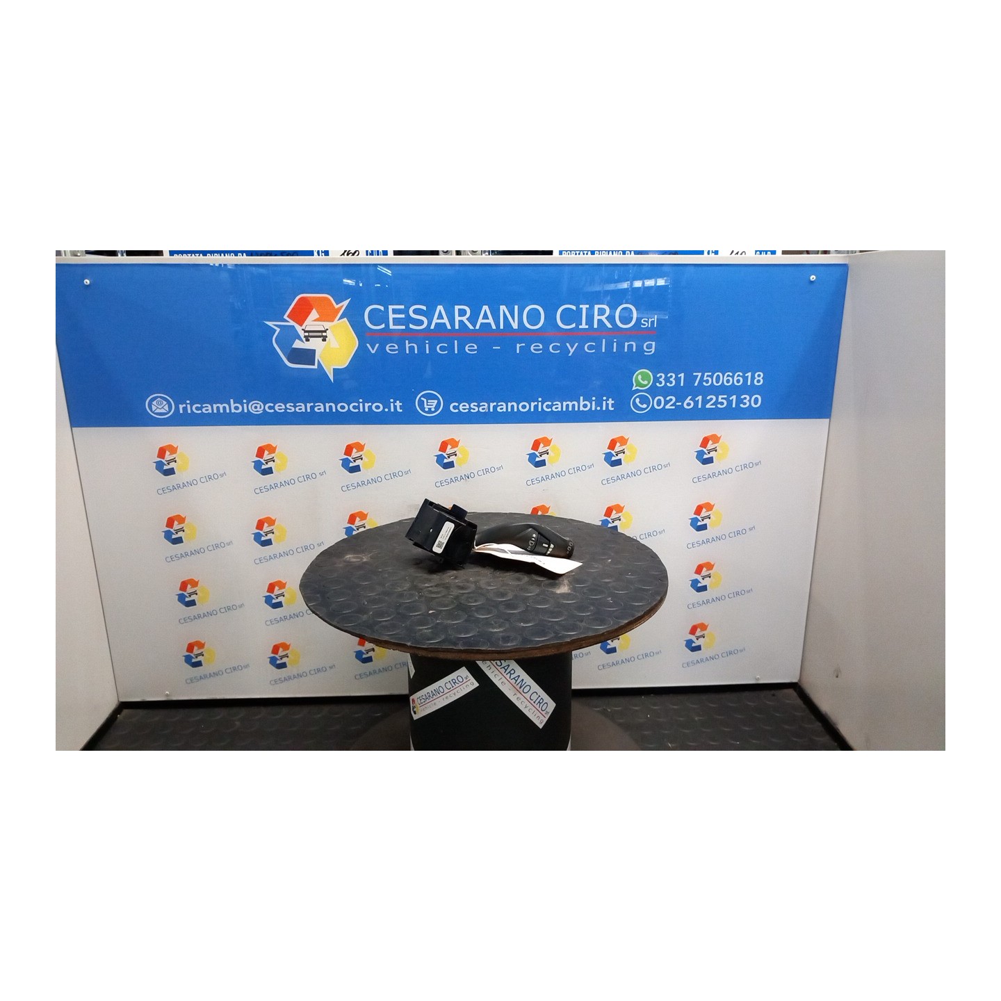 BLOCCO COMANDI TERGICRISTALLI 154 FORD FOCUS (CB8) (02/11-11/15-) T1DB 1706621