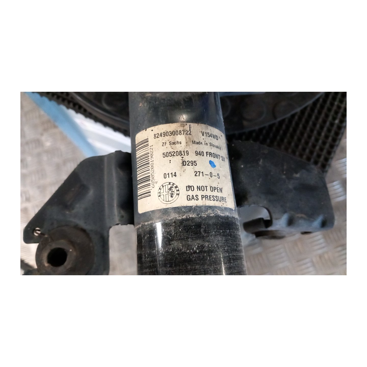 AMMORTIZZATORE ANT. SX. 103 ALFA ROMEO GIULIETTA (X7) (03/10-10/13) 940A4000 50523956