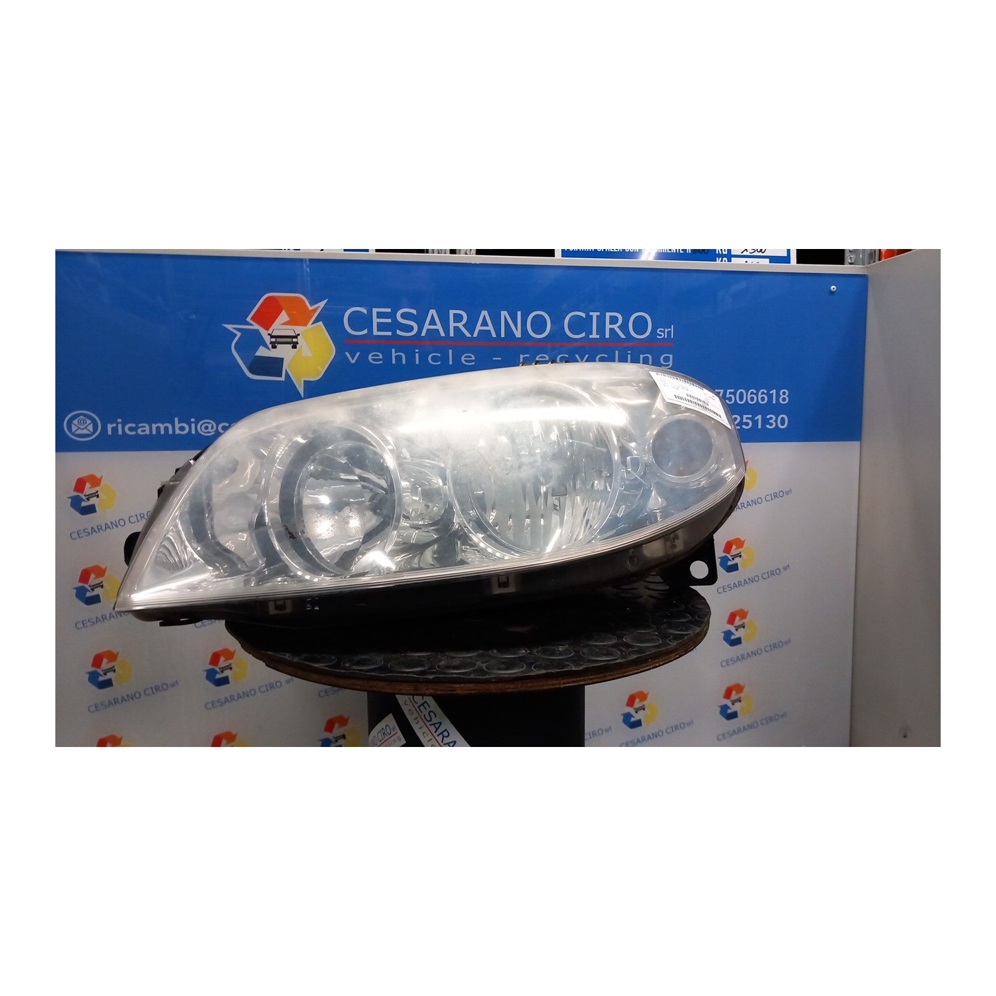 PROIETTORE SX. 124 FIAT PUNTO (2U) (07/03-01/07) 843A1000 46849385