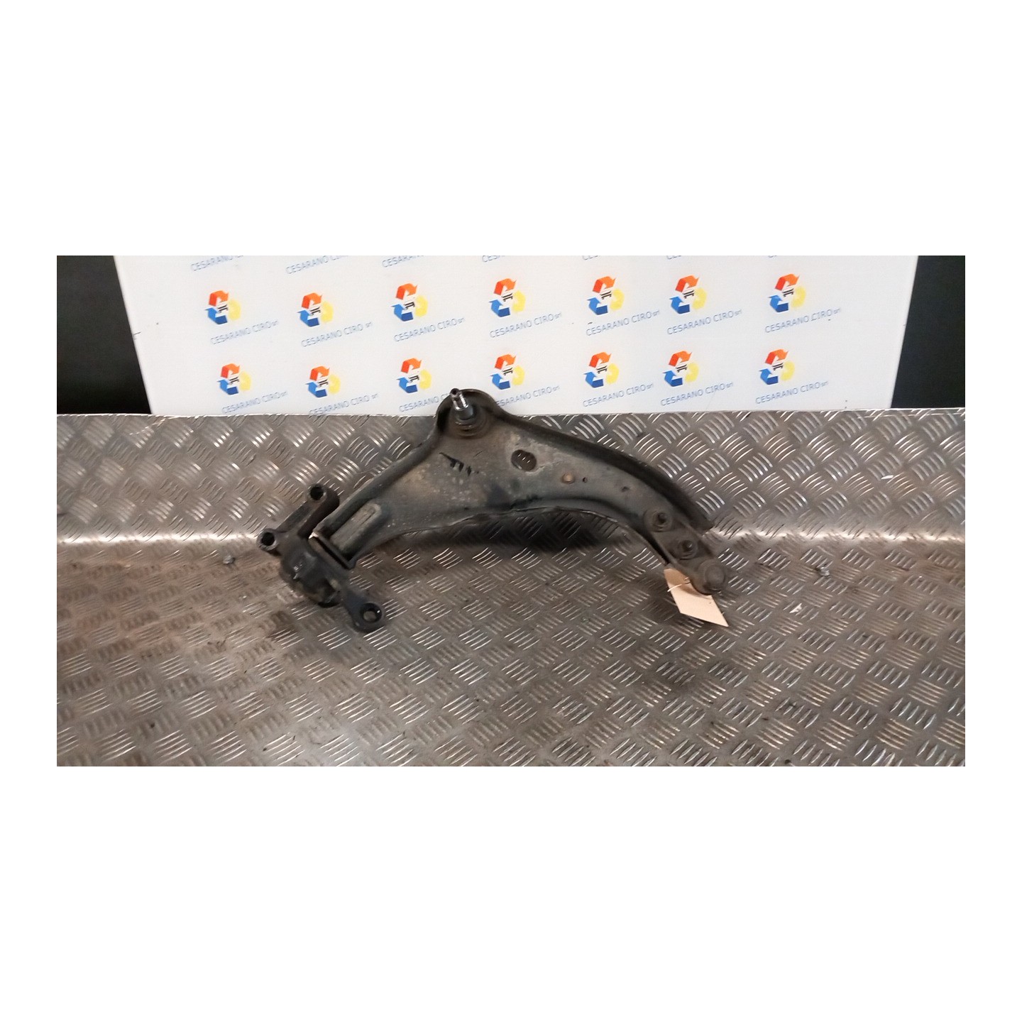 BRACCIO OSCILLANTE SOSP. ANT. SX. 216 MINI MINI (R56) (08/06-08/10) N12B14A 31126772301