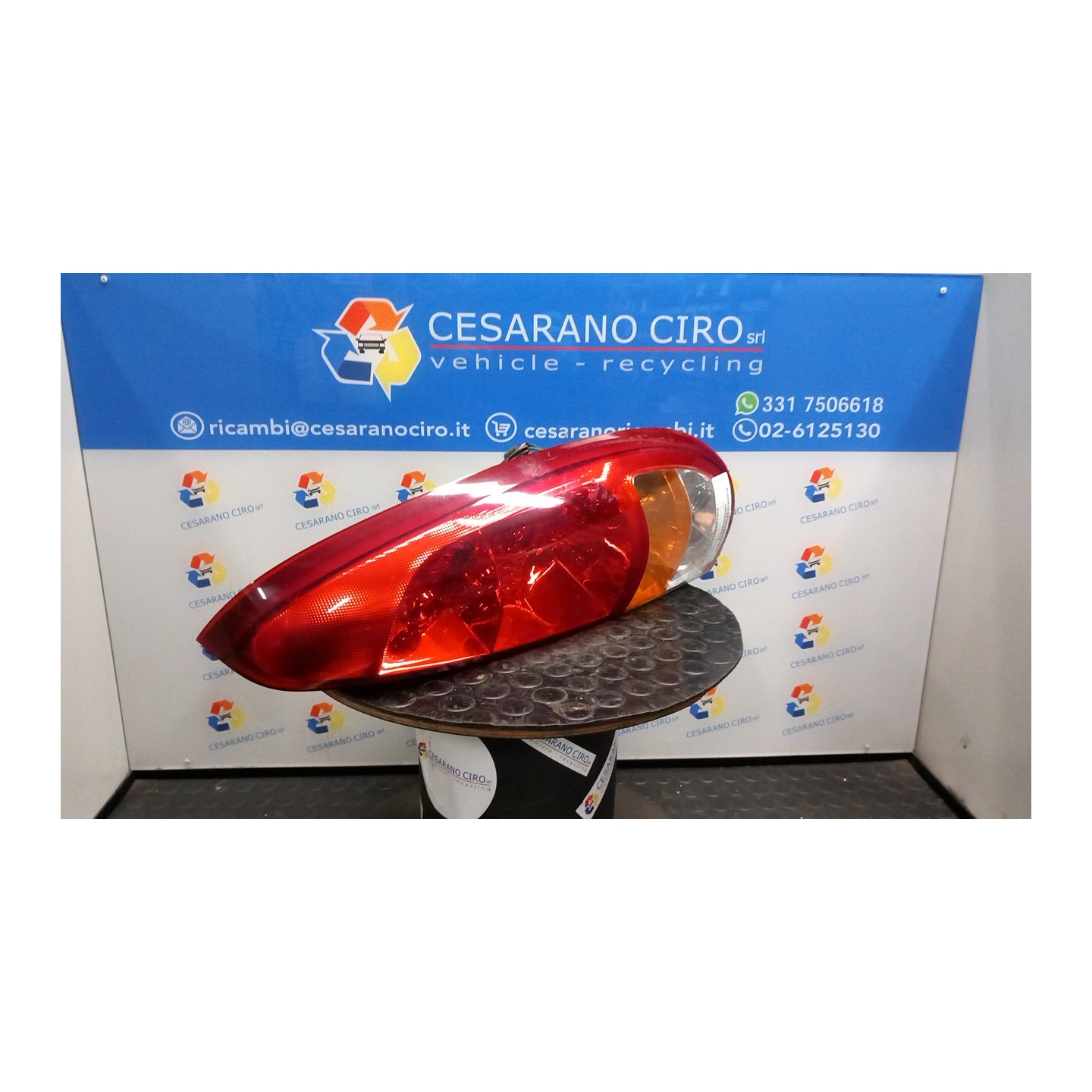 FANALE POST. DX. 175 HYUNDAI ATOS (09/01-09/03) G4HC 9240202520