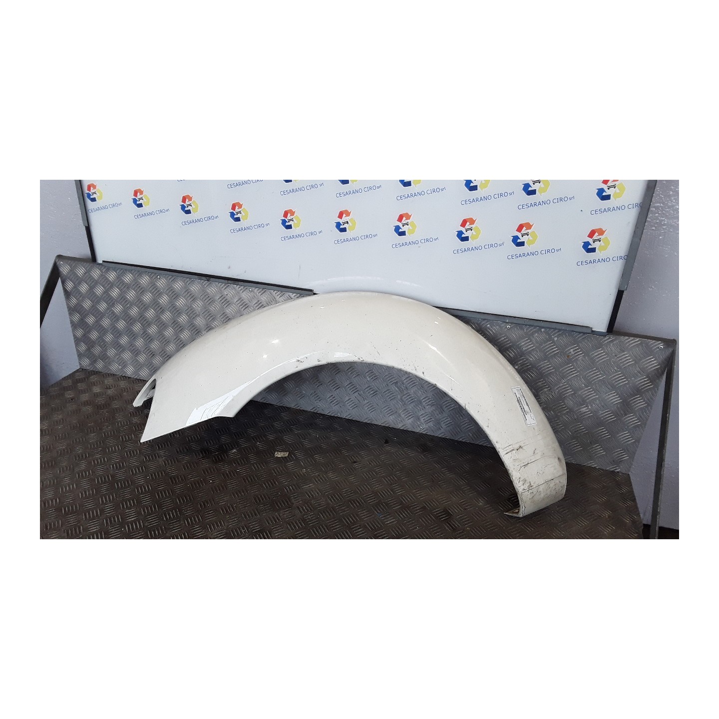 PARAFANGO ANT. SX. 069 VOLKSWAGEN NEW BEETLE (1C) (02/99-) ALH 1Y0821105GRU