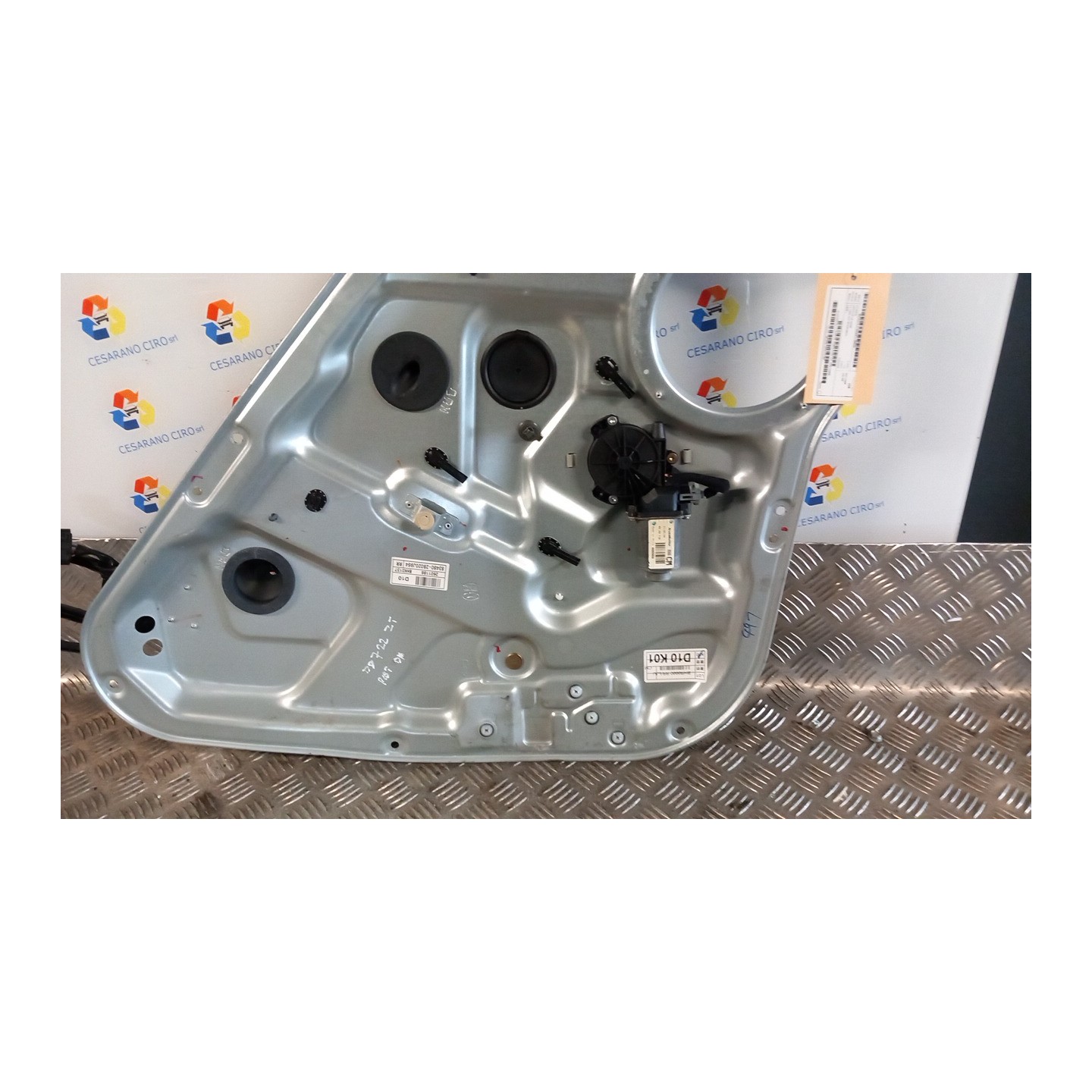 ALZACRISTALLO ELETTR. PORTA POST. DX. 033 HYUNDAI SANTA FE 2A SERIE (03/06-12/10 D4EB 834812B000