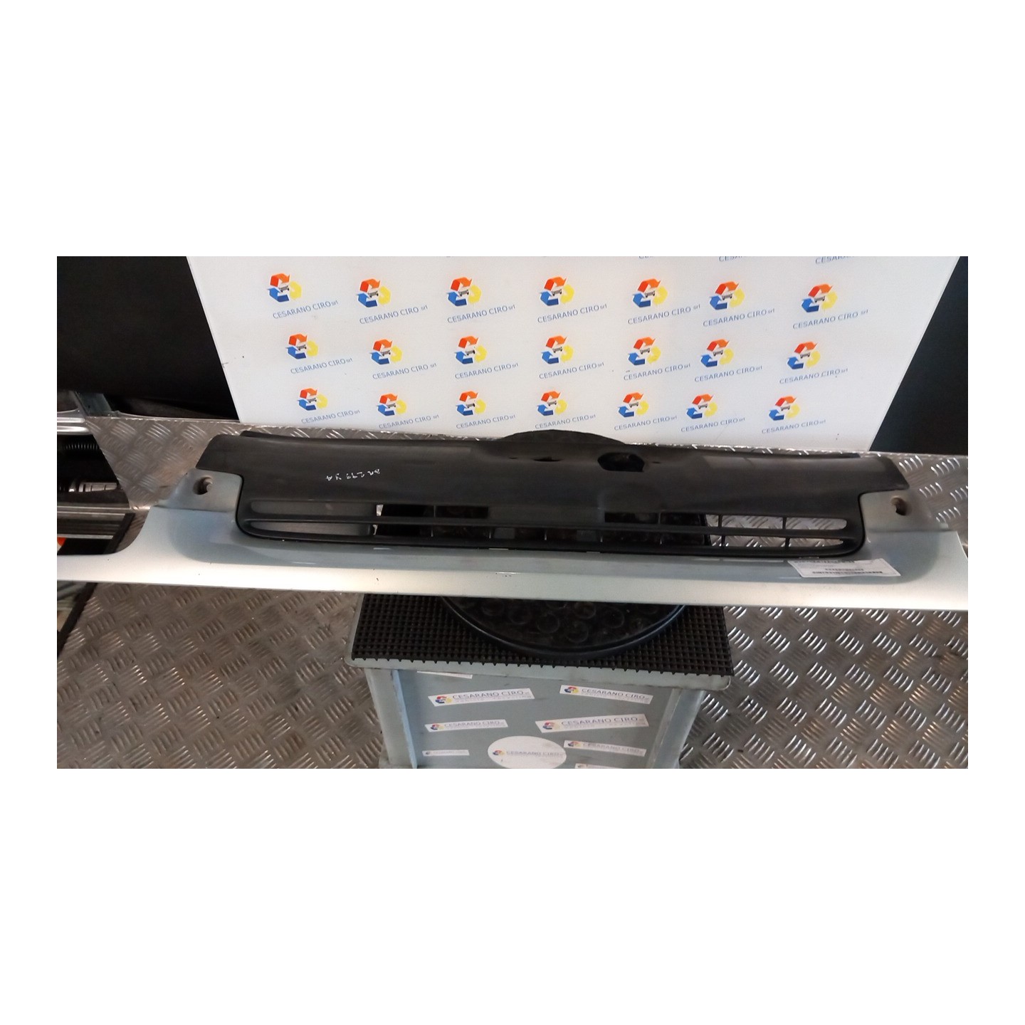 GRIGLIA 037 RENAULT CLIO 2A SERIE (04/98-04/01) D7FG7 7700846870