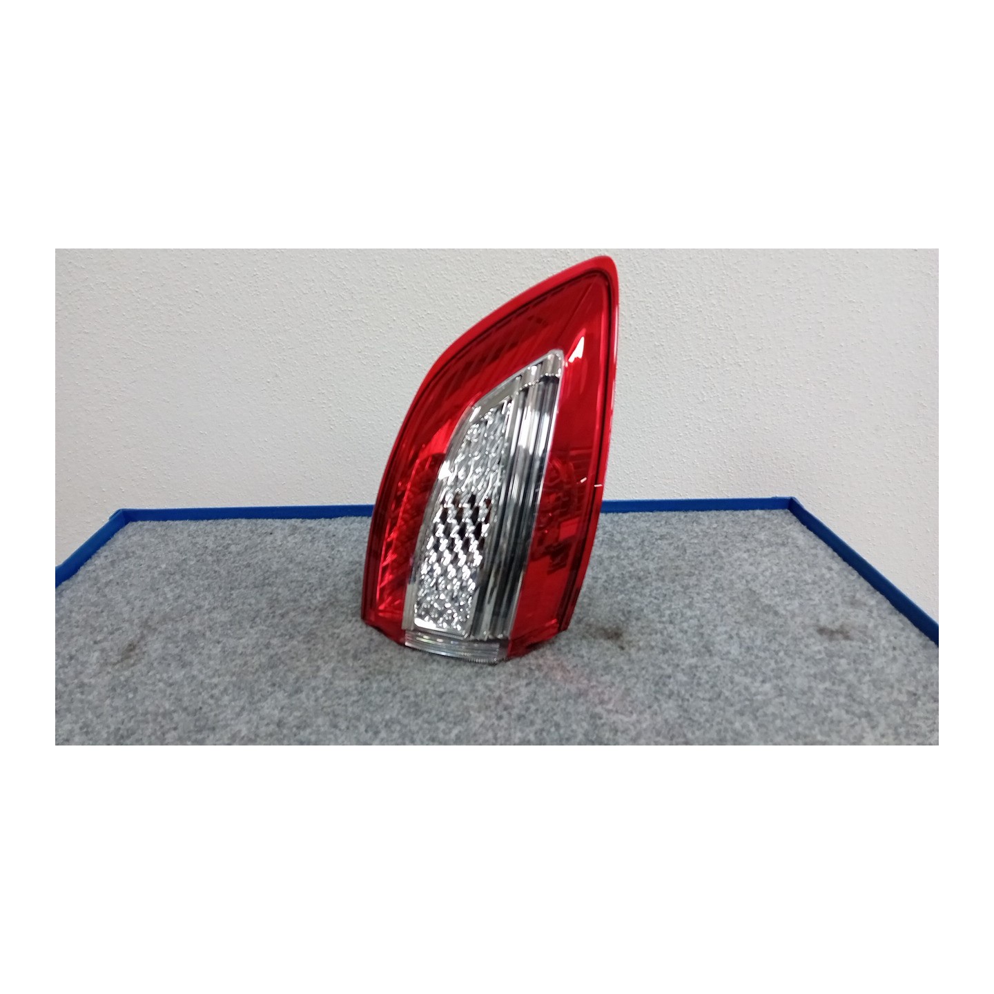 FANALE POST. PARTE EST. SX. 077 FORD MONDEO (CA2) (03/10-)  1767496