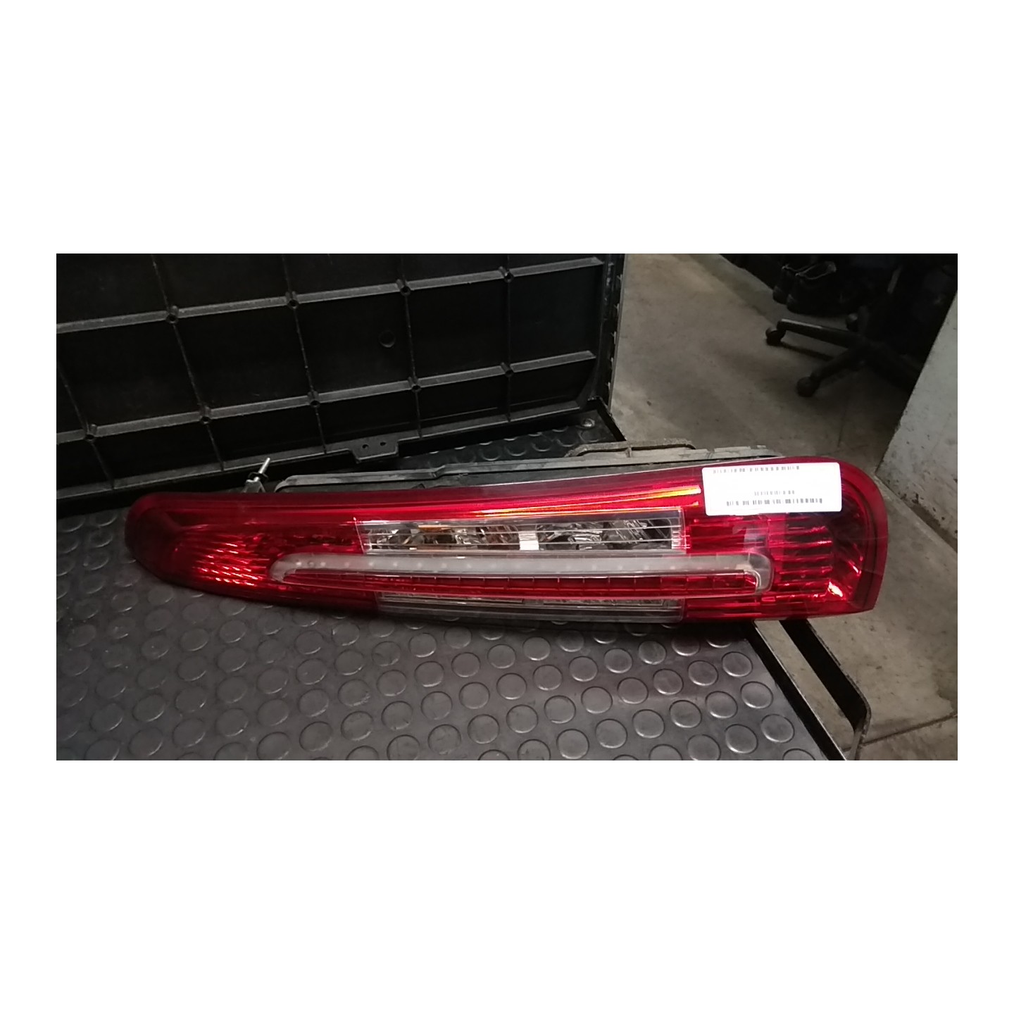 FANALE POST. DX. 086 FORD C-MAX (CB3) (03/07-12/11) G8DB 1619507