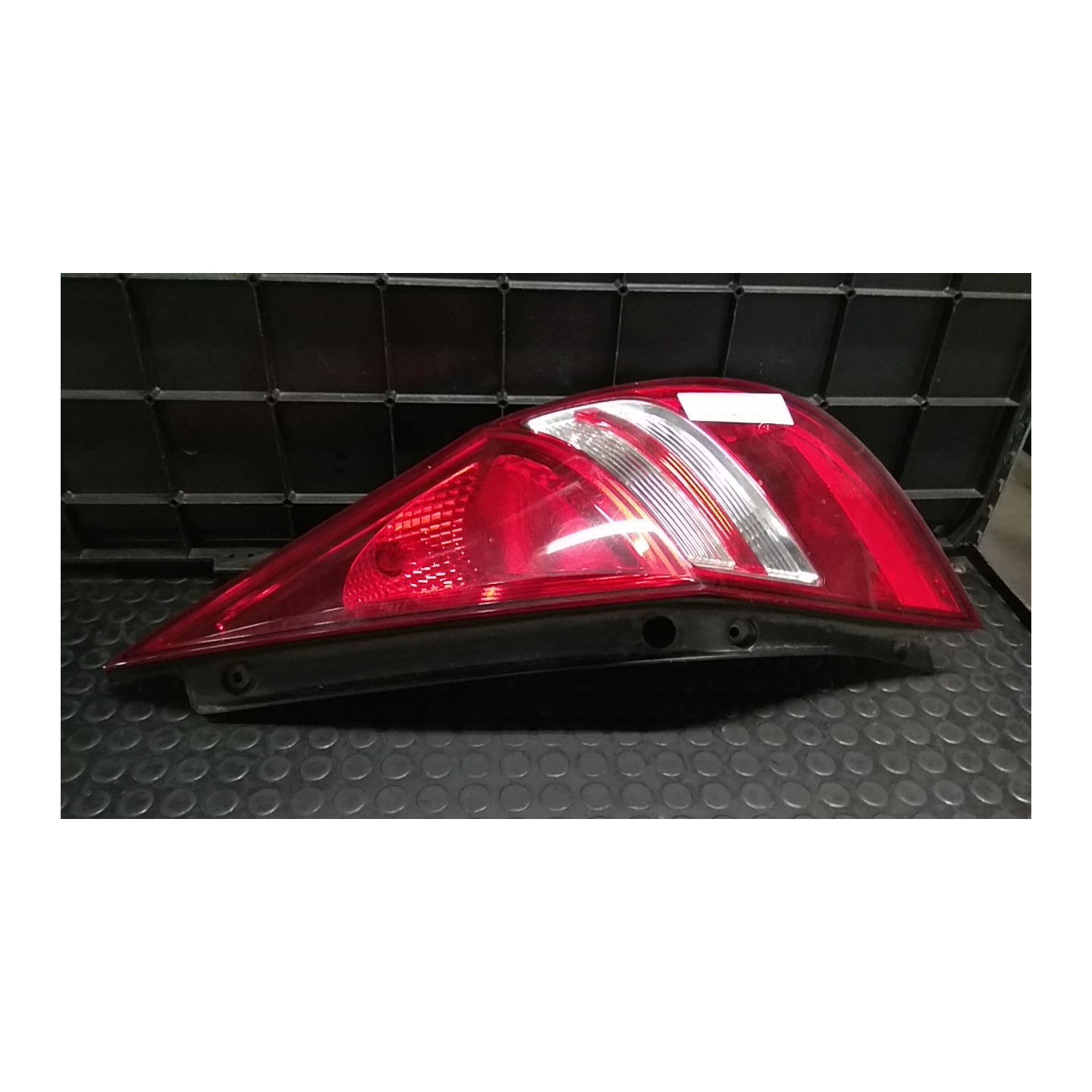 FANALE POST. DX. 079 HYUNDAI I30 (07/07-) G4FA 924022L010