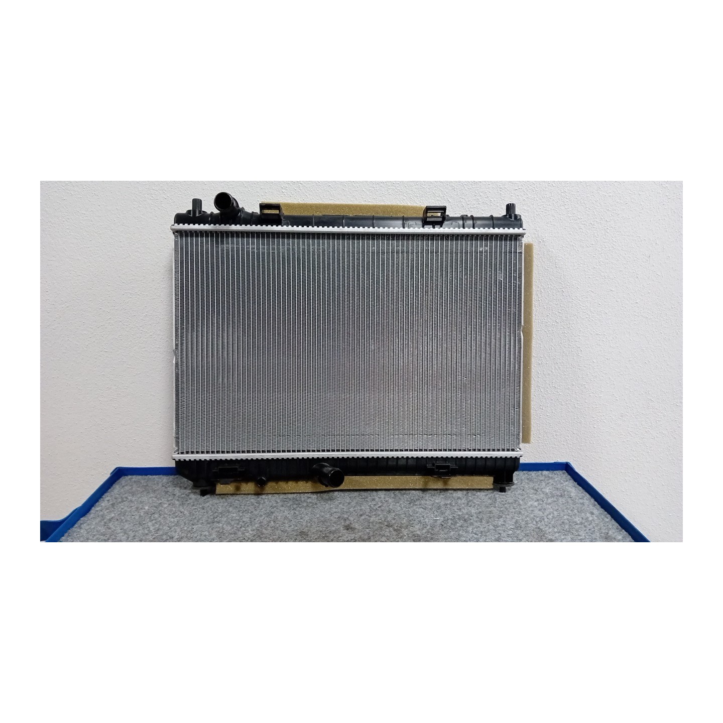 RADIATORE 146 FORD B-MAX (CB2) (07/12-)  1772874
