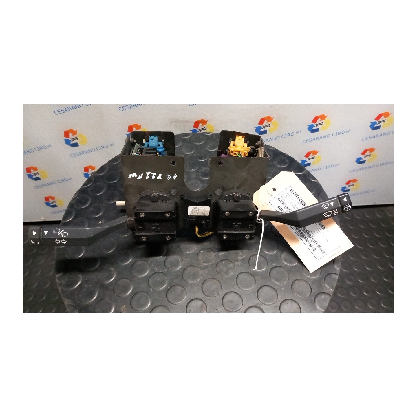DEVIOGUIDASGANCIO COMPL. 217 JAGUAR XJ-SOVEREIGN-DAIML.  NB3431000110002992045739