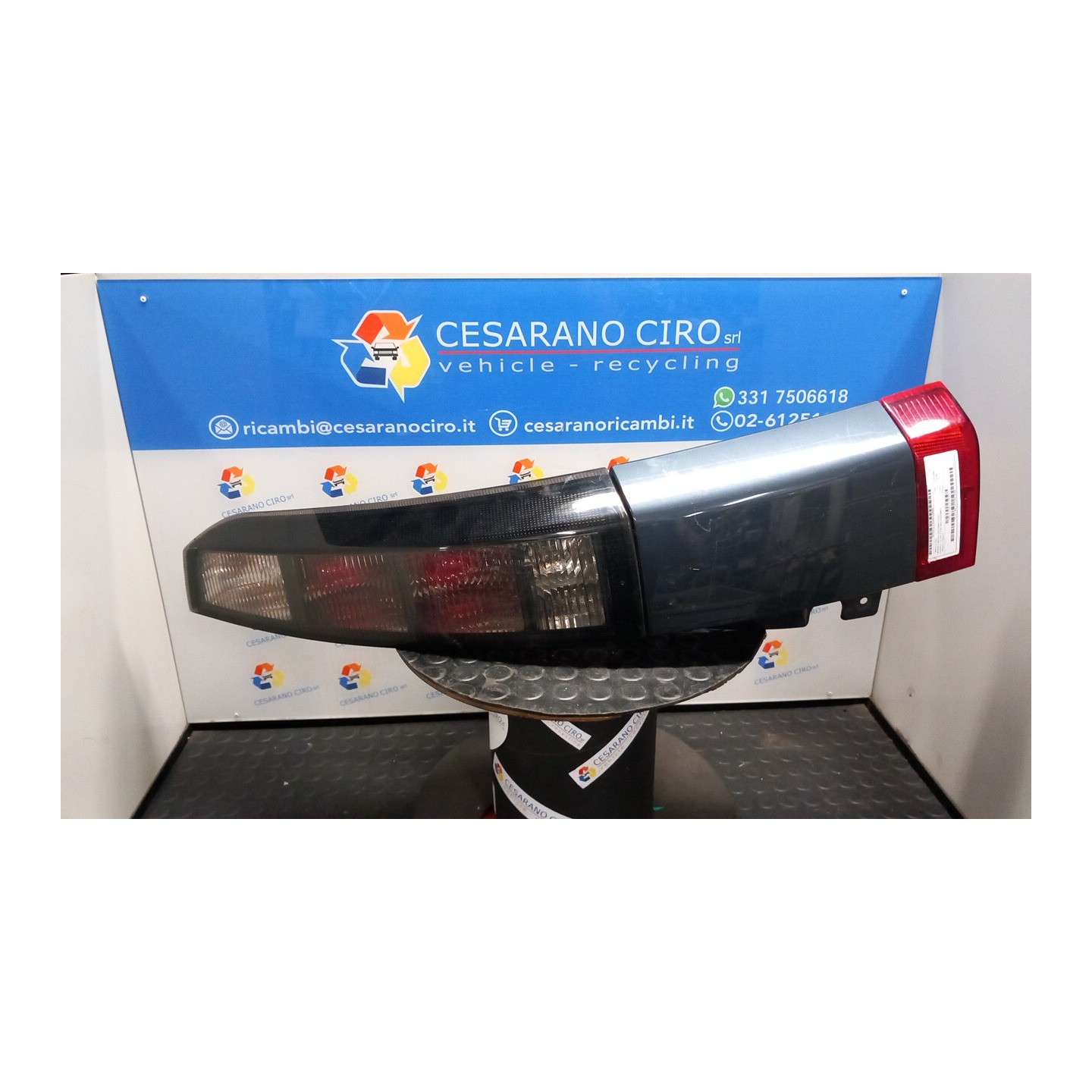 FANALE POST. DX. 051 OPEL MERIVA (X03) (03/03-12/10) Z16XEP 93184713