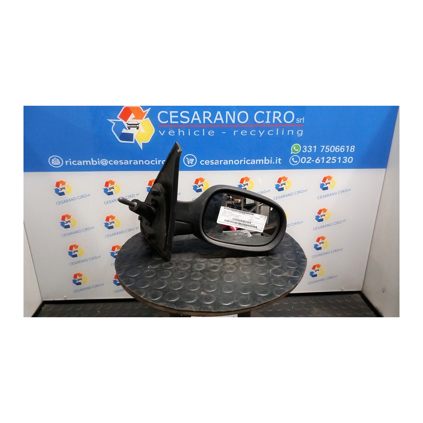RETROVISORE EST. REGOLAZ. MANUALE DX. 092 RENAULT CLIO 2A SERIE (04/98-04/01) D7FD7 7700415326