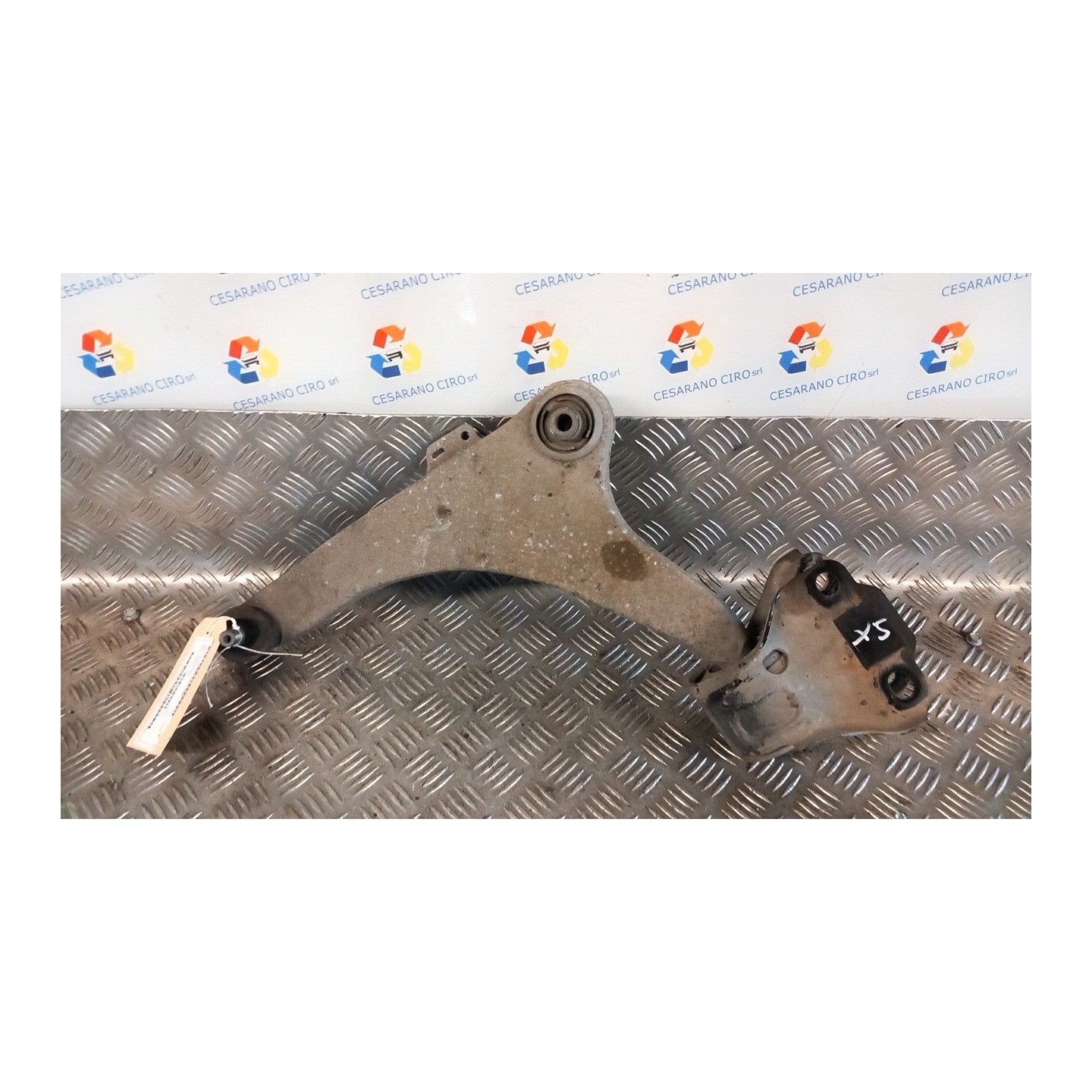 BRACCIO OSCILLANTE SOSP. ANT. SX. 088 VOLVO V60 (09/10-04/13) D5204T3 31340128