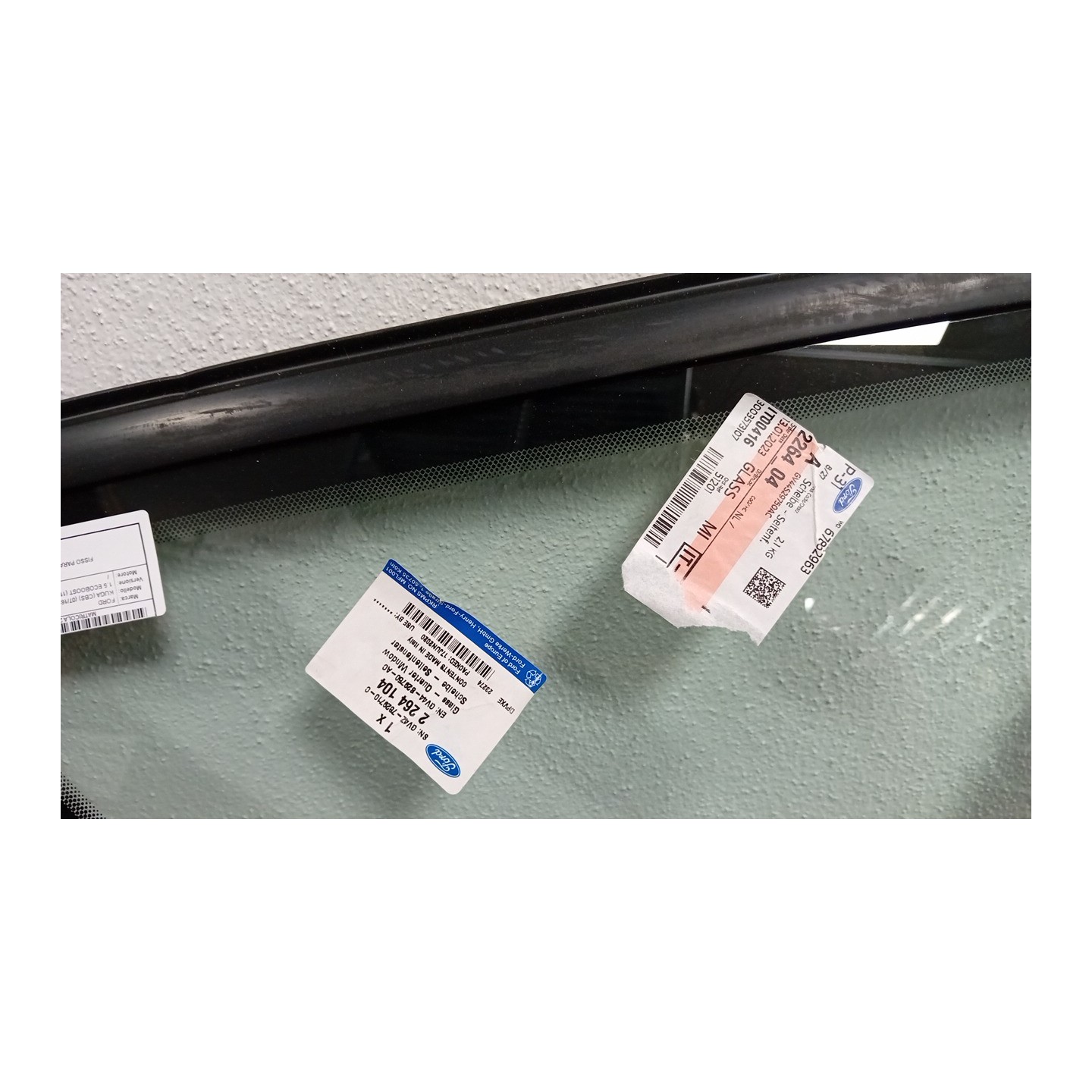 FISSO PARAFANGO POST. C/CRISTALLO AT DX. 094 FORD KUGA (CBS) (07/16-06/20)  2264104