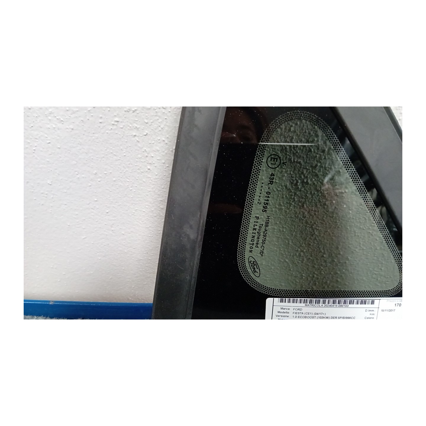 FISSO PARAFANGO POST. OSCURATO DX. 103 FORD FIESTA (CE1) (04/17-)  2178086