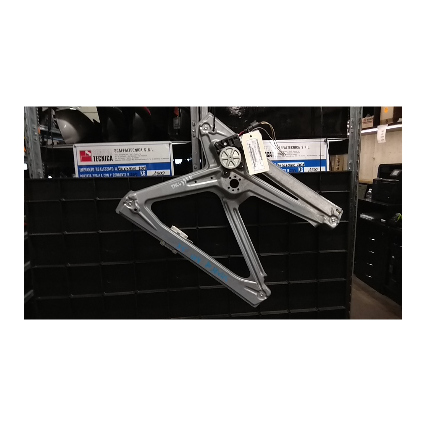 ALZACRISTALLO ELETTR. PORTA ANT. S/MOTORE DX. 026 SMART FORTWO (A/C451) (01/07-12/11) 3B21 A4517200646