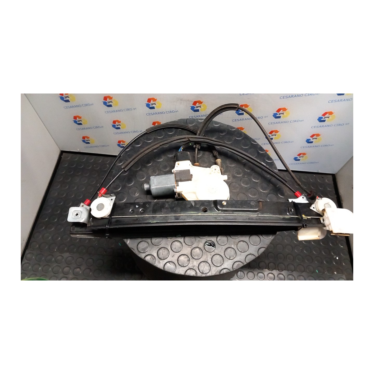 ALZACRISTALLO ELETTR. PORTA ANT. C/MOTORINO SX. 069 FORD MONDEO (CA2) (04/07-) AOBA 1803915