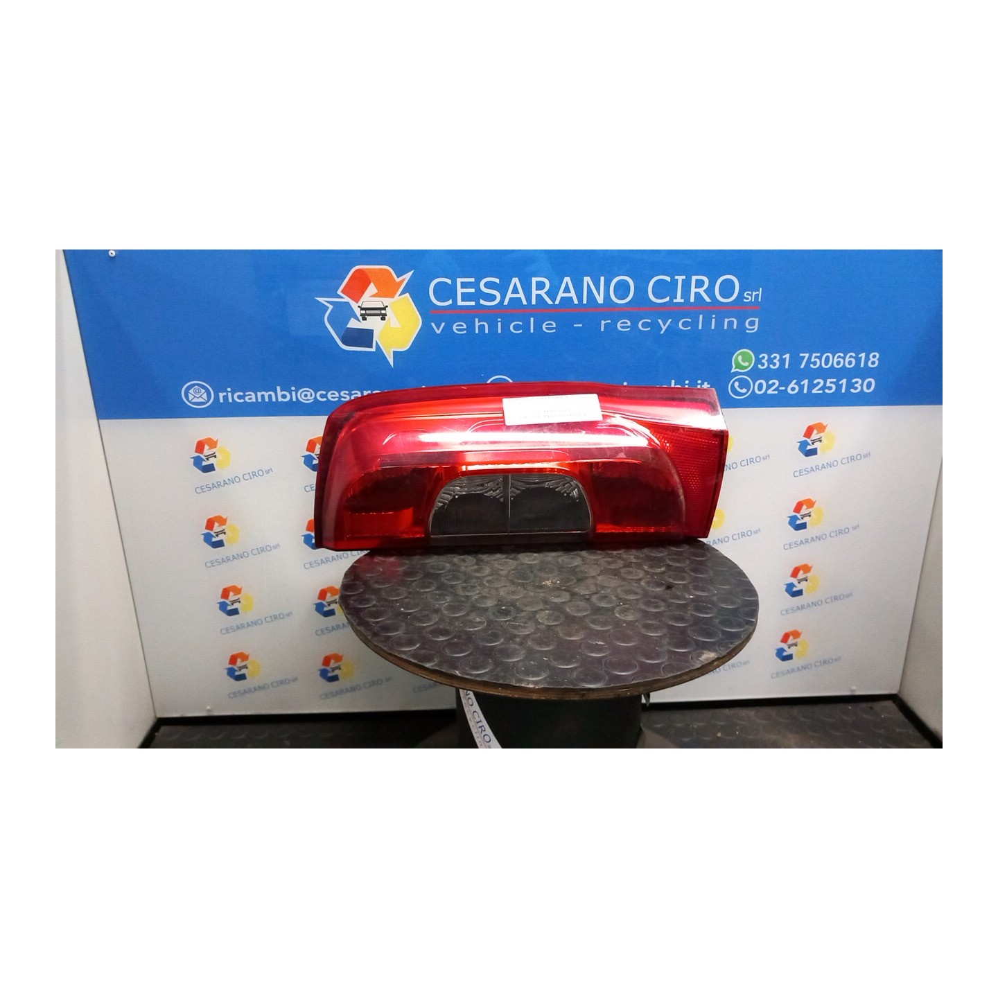 FANALE POST. P/PORTA POST.2 BATTENTI DX. 025 FIAT QUBO (3N) (07/08-05/17) KFT 1391431080