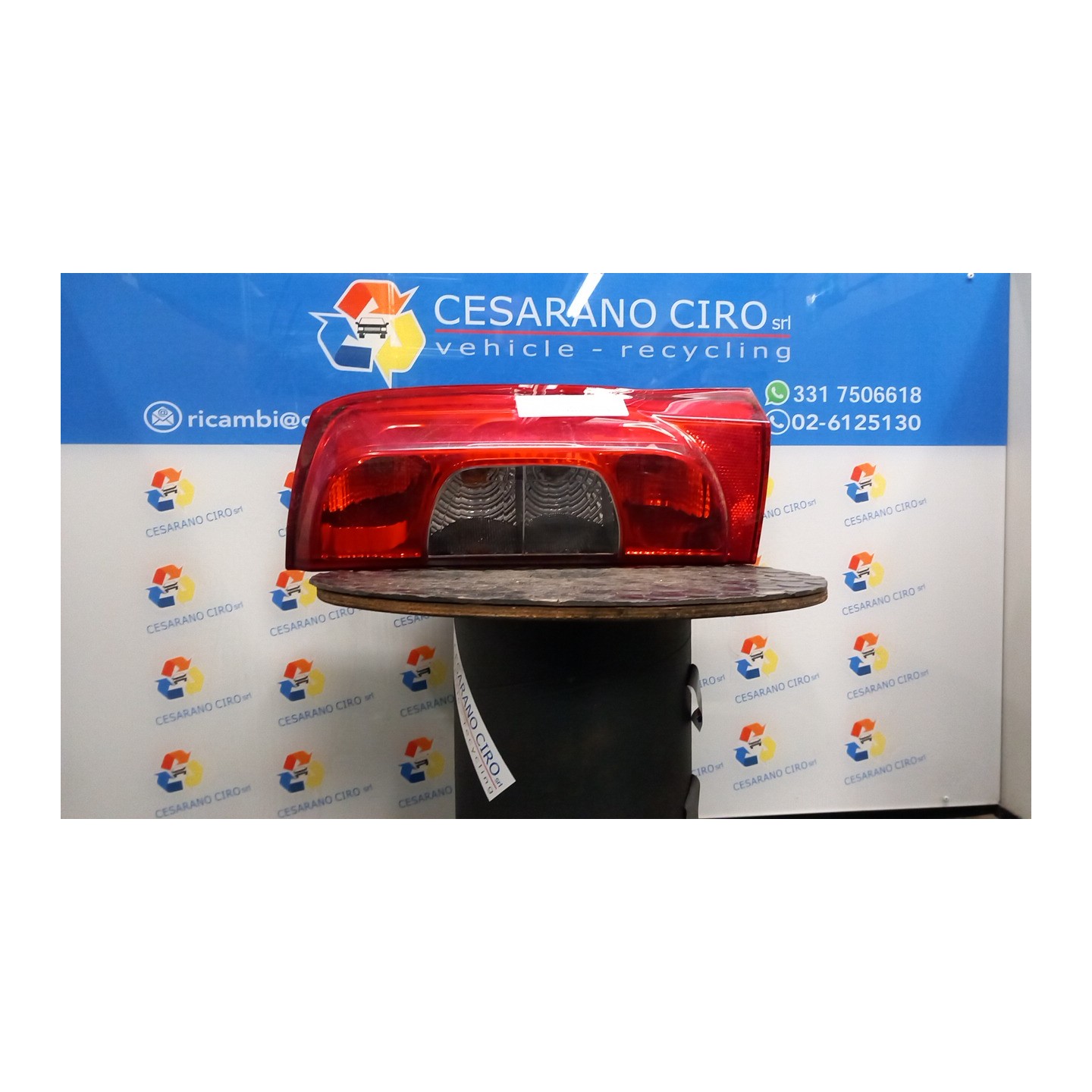 FANALE POST. P/PORTA POST.2 BATTENTI DX. 025 FIAT QUBO (3N) (07/08-05/17) KFT 1391431080