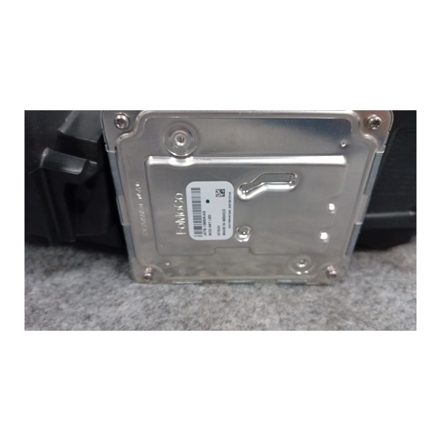 PROIETTORE LED C/CORNICE IN ALLUMINI DX. 054 FORD FOCUS (CGE) (04/18-)  2305740