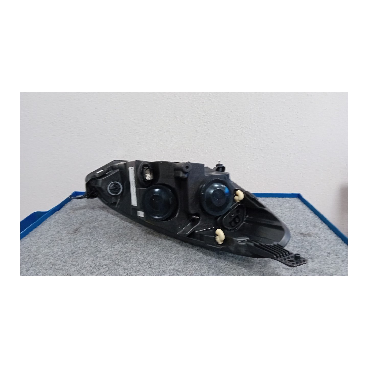 PROIETTORE C/RIFLETT.POLIFOCALI SX. 056 FORD FIESTA (CE1) (04/17-)  2498638