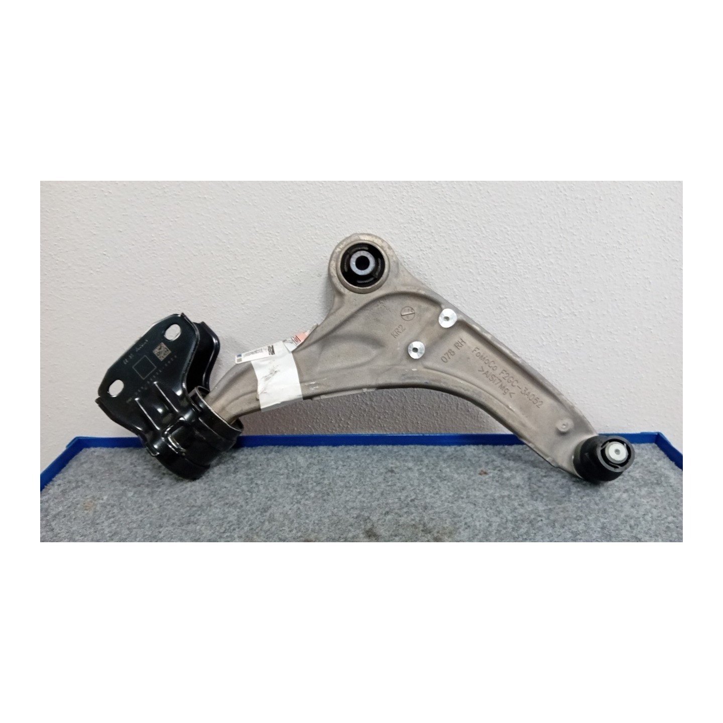 BRACCIO OSCILLANTE SOSP. ANT. DX. 071 FORD EDGE (CDQ) (01/16-01/19)  2032998
