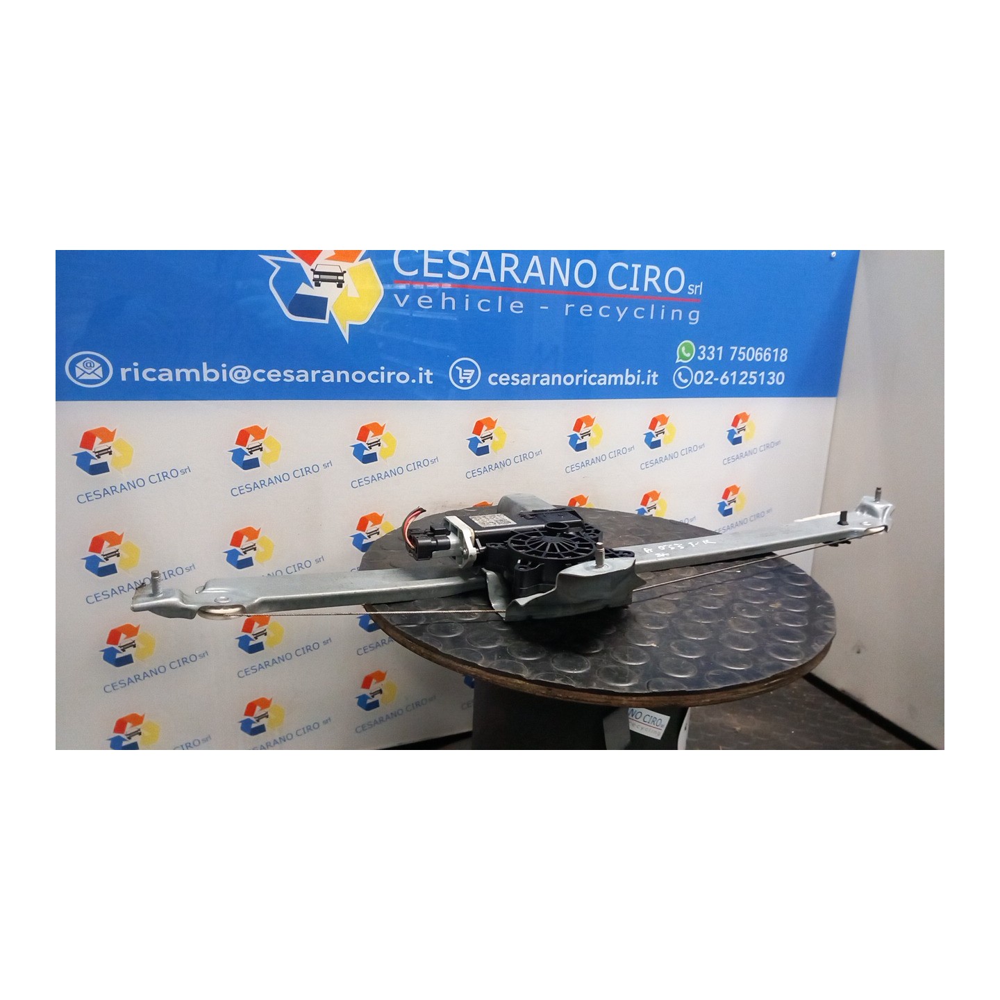 ALZACRISTALLO ELETTR. PORTA ANT. CON MOTORINO SX. 033 OPEL VIVARO (X82) (07/14-12/19) R9MA4 93867658