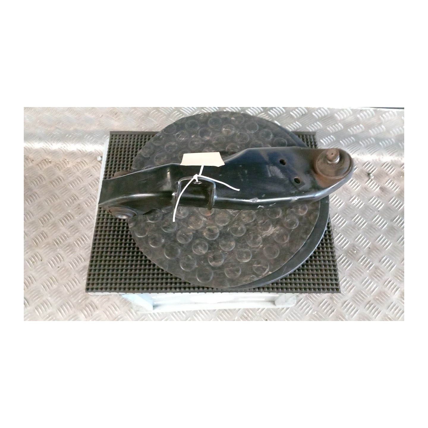 BRACCIO OSCILLANTE SOSP. ANT. DX. 028 DR DR1 (01/10-) SQR473F 722010077