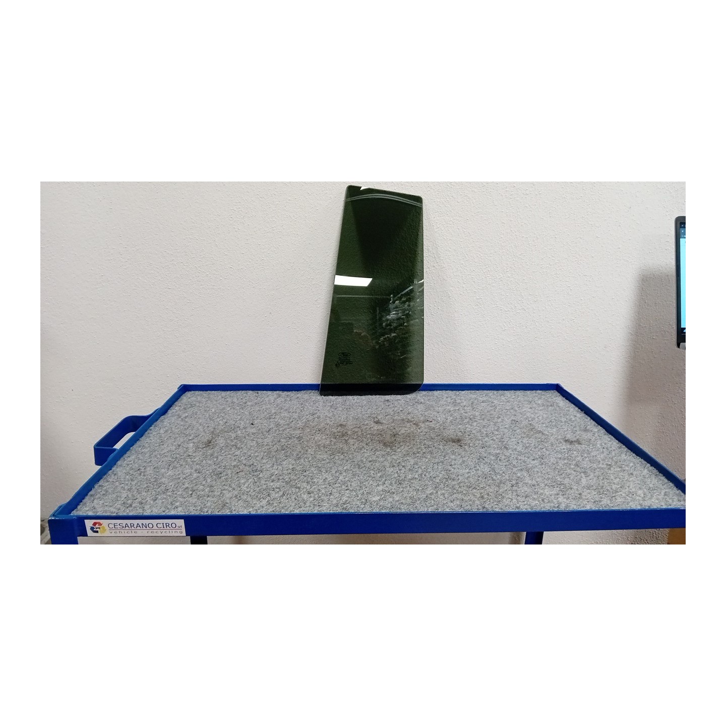 FISSO PORTA POST. OSCURATO SX. 037 FORD C-MAX (CB7) (09/10-05/15)  1697802