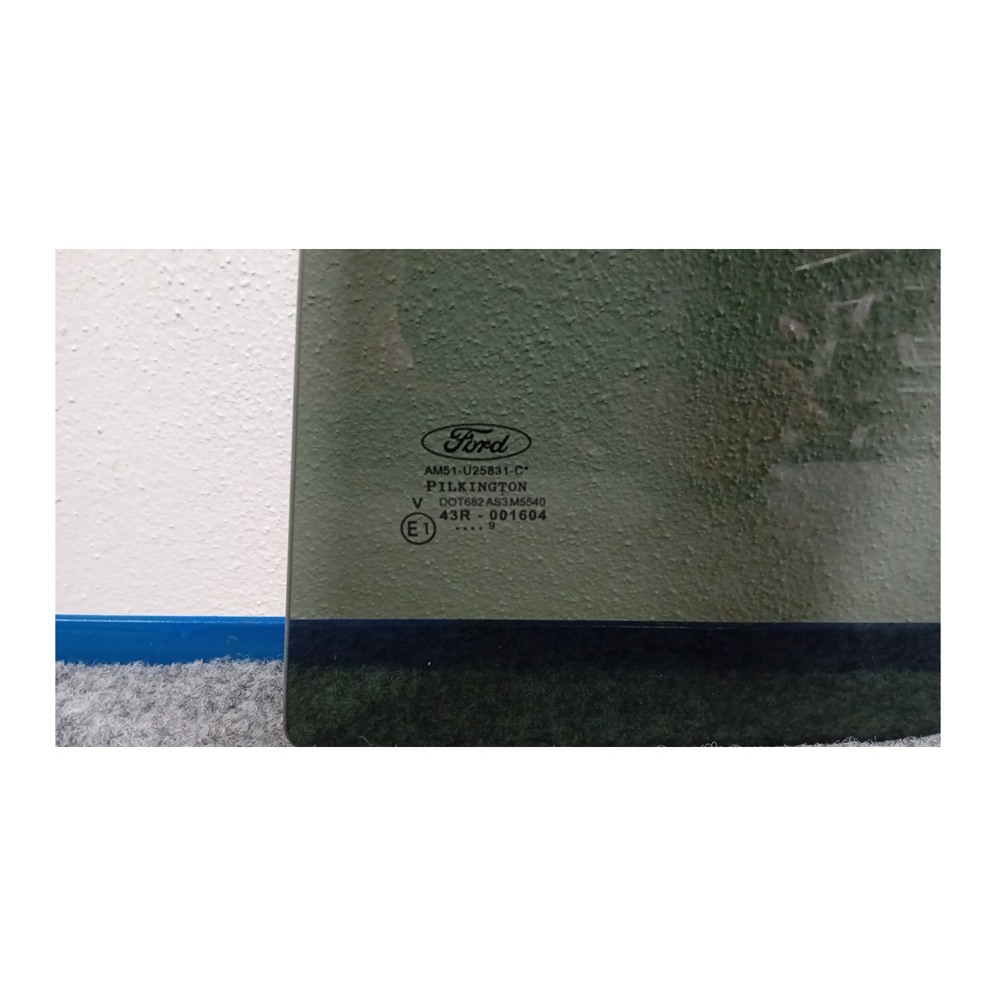 FISSO PORTA POST. OSCURATO SX. 037 FORD C-MAX (CB7) (09/10-05/15)  1697802