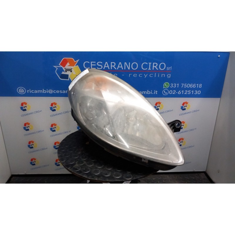 PROIETTORE DX. 085 LANCIA YPSILON (TE) (06/03-09/06) 188A5000 51774225