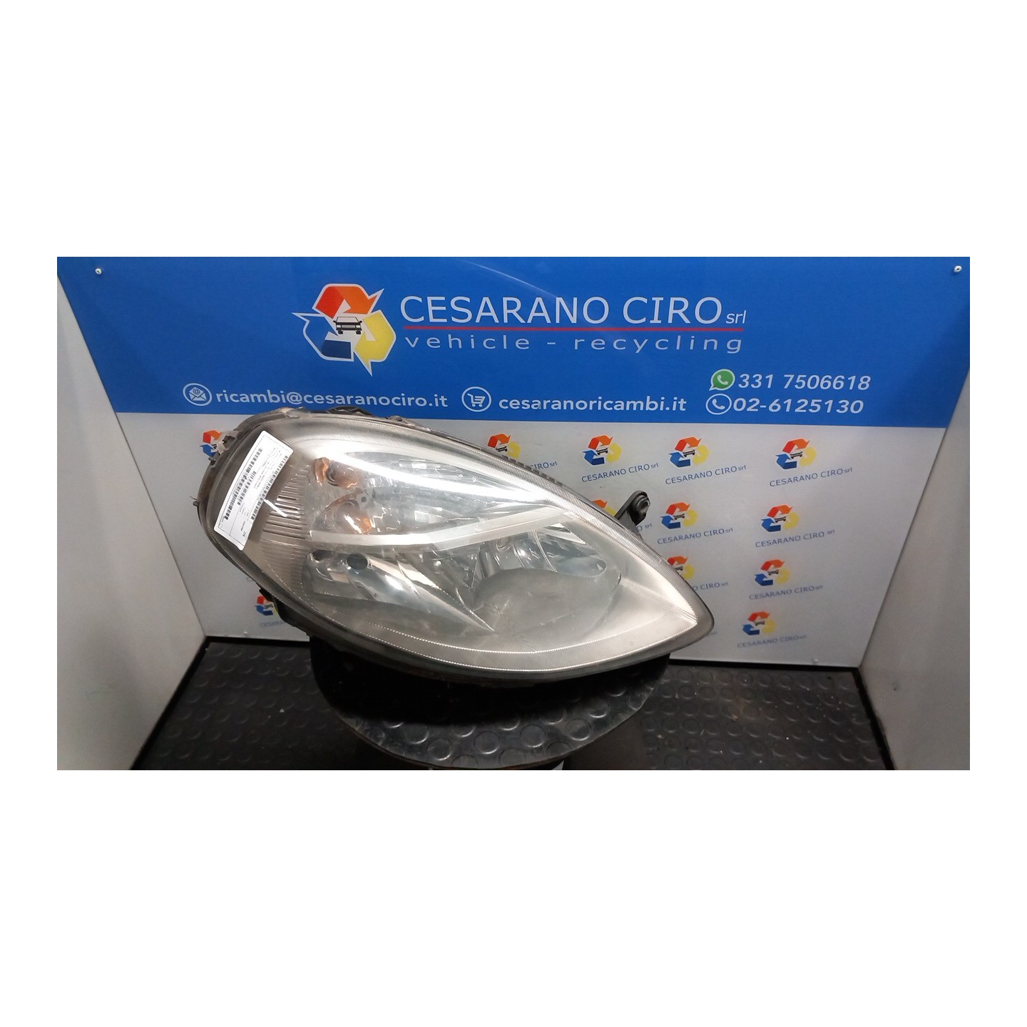 PROIETTORE DX. 142 LANCIA YPSILON (TE) (06/03-09/06) 188A9000 51774225