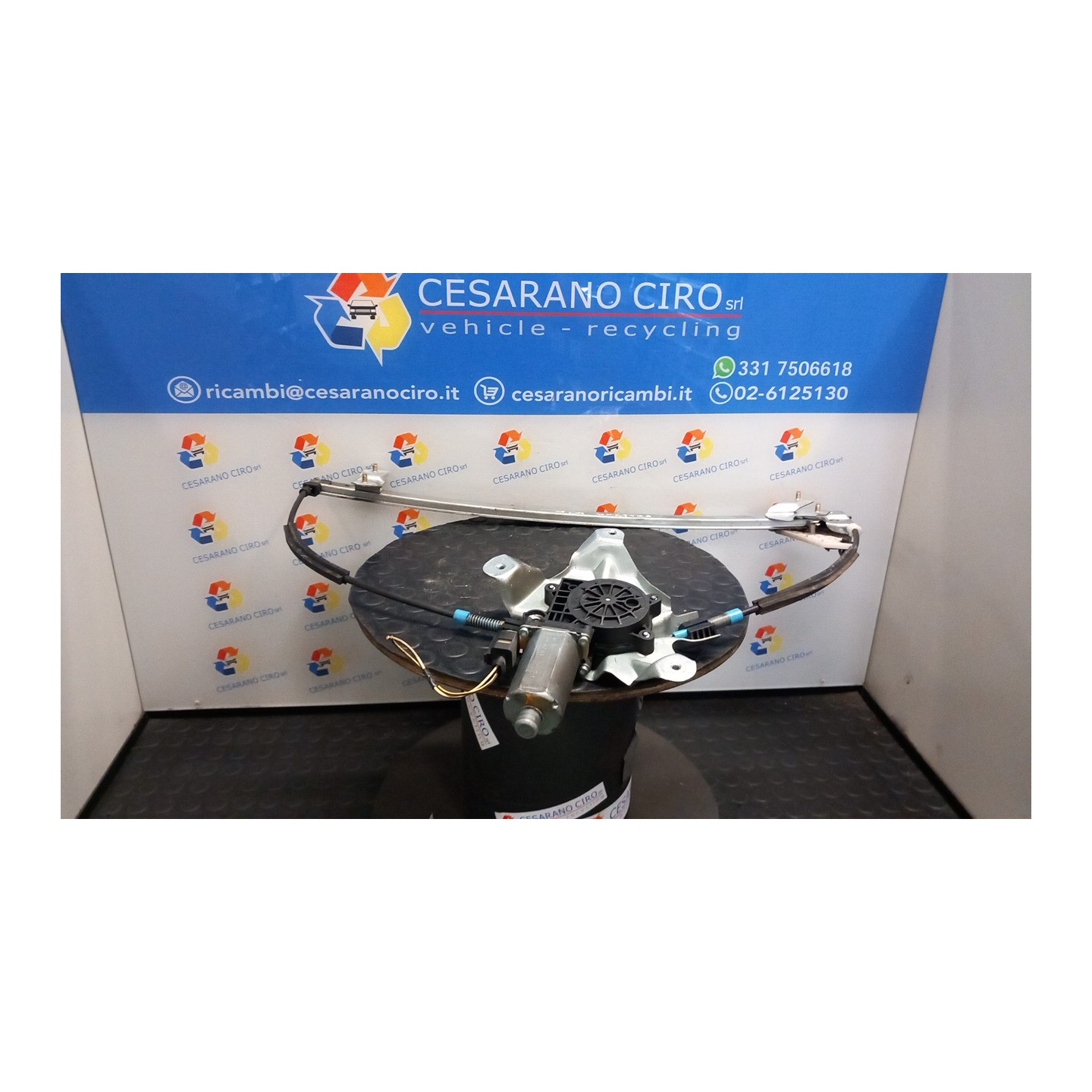 ALZACRISTALLO ELETTR. PORTA ANT. SX. 088 FORD TRANSIT CONNECT (TC7) (12/02-) P9PC 5182968