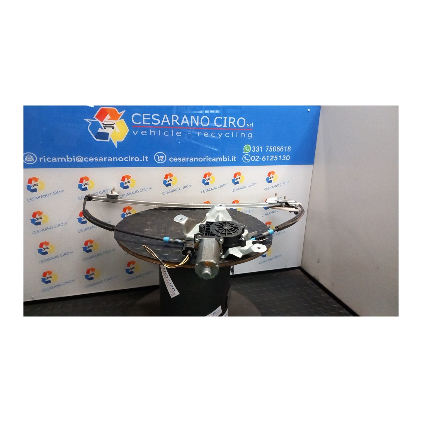 ALZACRISTALLO ELETTR. PORTA ANT. SX. 088 FORD TRANSIT CONNECT (TC7) (12/02-) P9PC 5182968