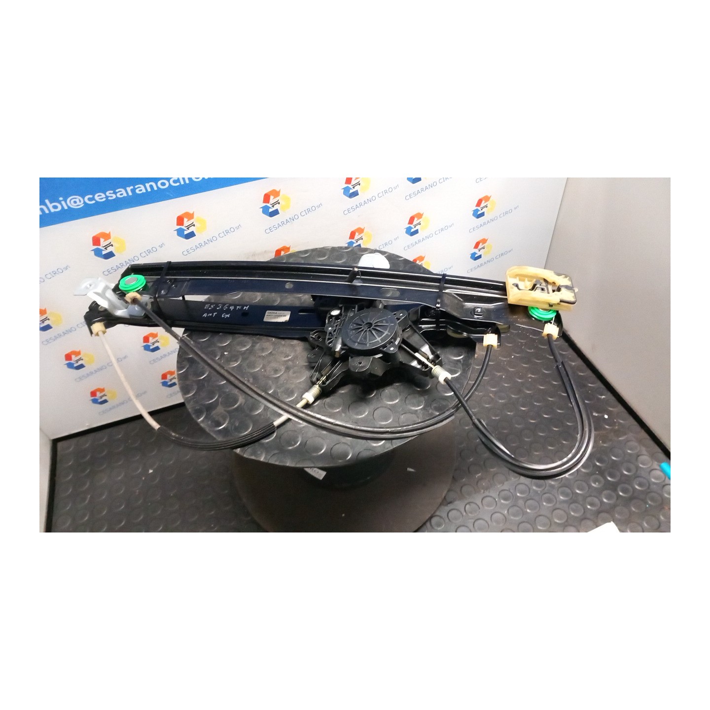 ALZACRISTALLO ELETTR. PORTA ANT. AP./CH.COMPL.CRIST.ANT. EL. SX. 057 FORD C-MAX (CB7) (09/10-05/15) T1DA 1884422