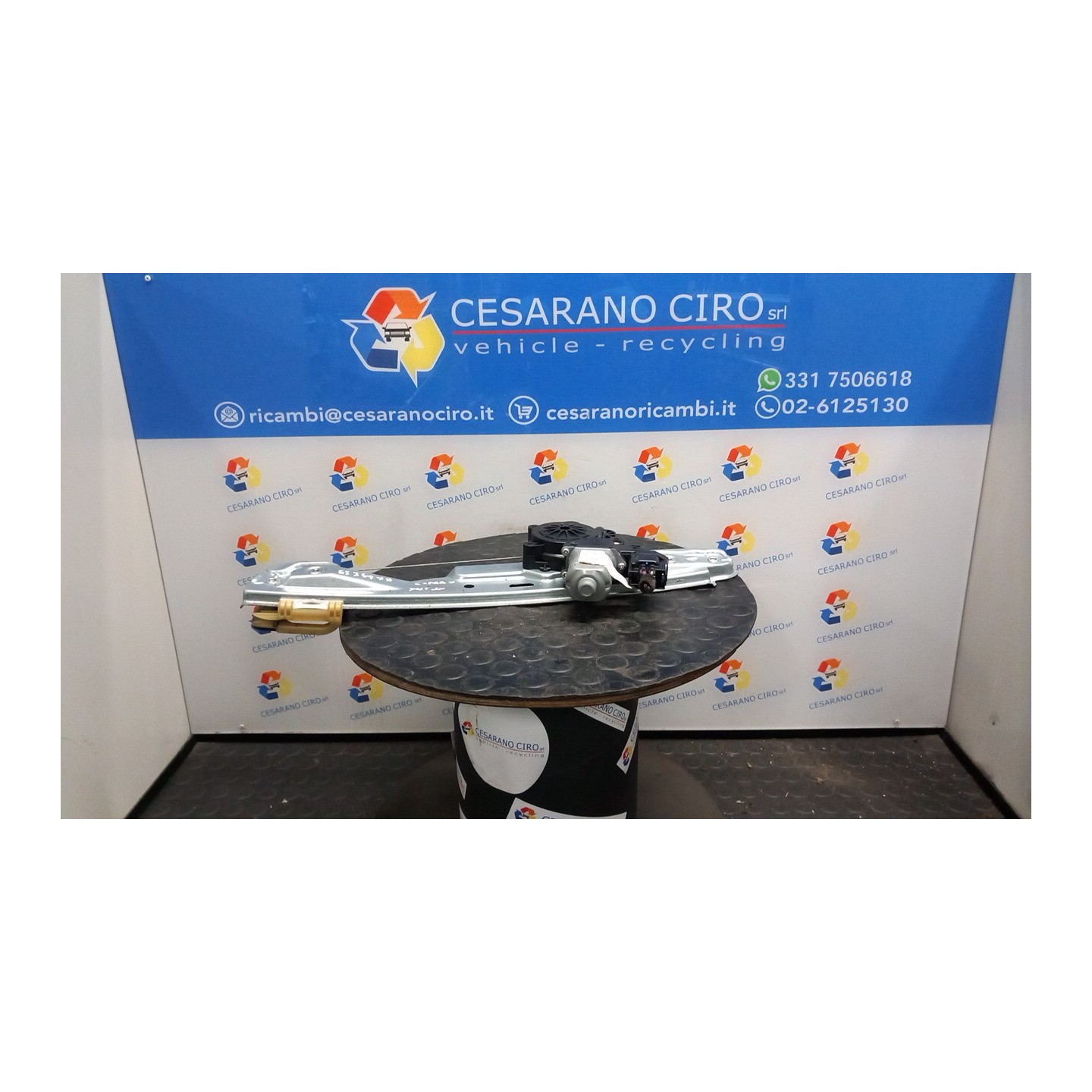 ALZACRISTALLO ELETTR. PORTA POST. C/MOTORINO SX. 058 FORD C-MAX (CB7) (09/10-05/15) T1DA 1884440