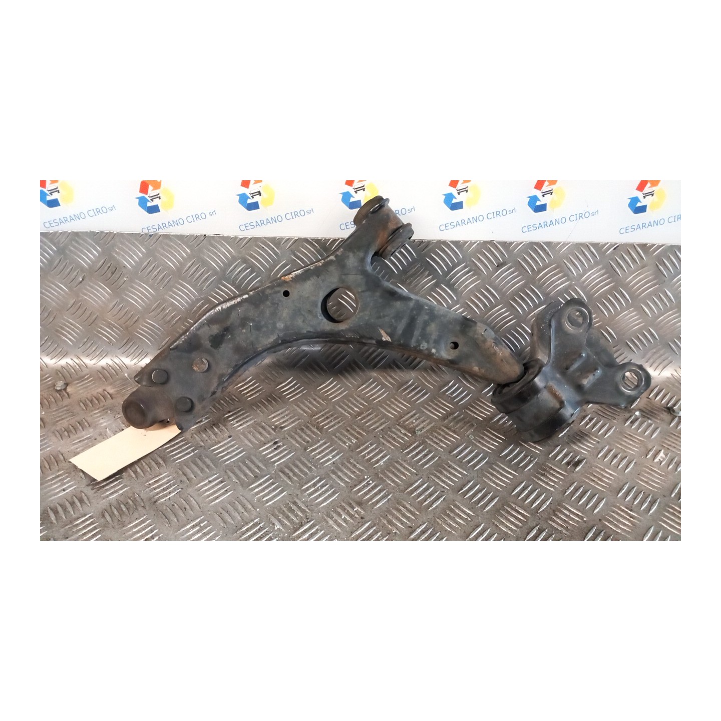 BRACCIO OSCILLANTE SOSP. ANT. DX. 120 FORD FOCUS (CB8) (02/11-11/15-) T1DB 1702970