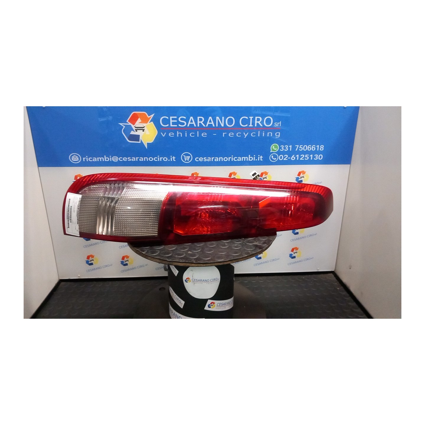 FANALE POST. SX. 027 NISSAN X-TRAIL (T30) (07/01-09/03) YD22 265558H301