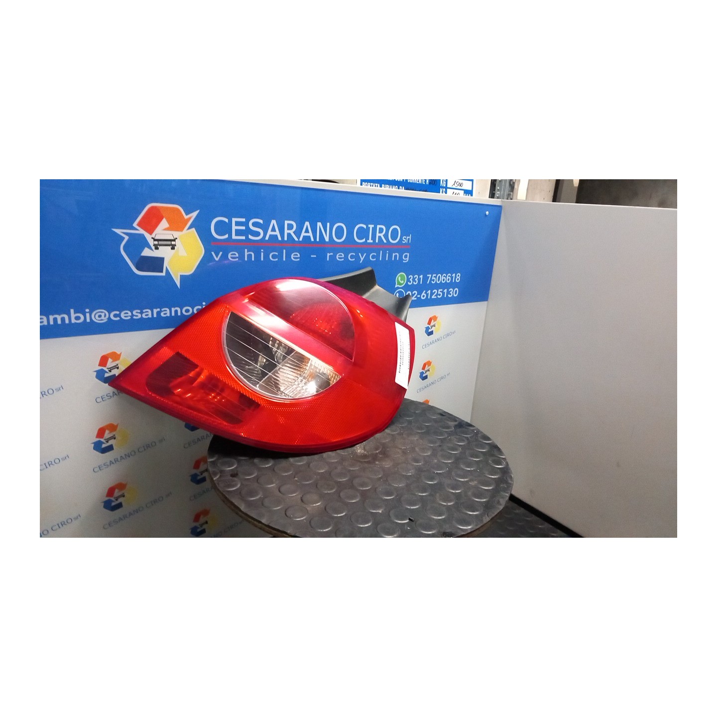 FANALE POST. DX. 065 RENAULT CLIO 3A SERIE (07/05-05/09) K4MC8 8200459960